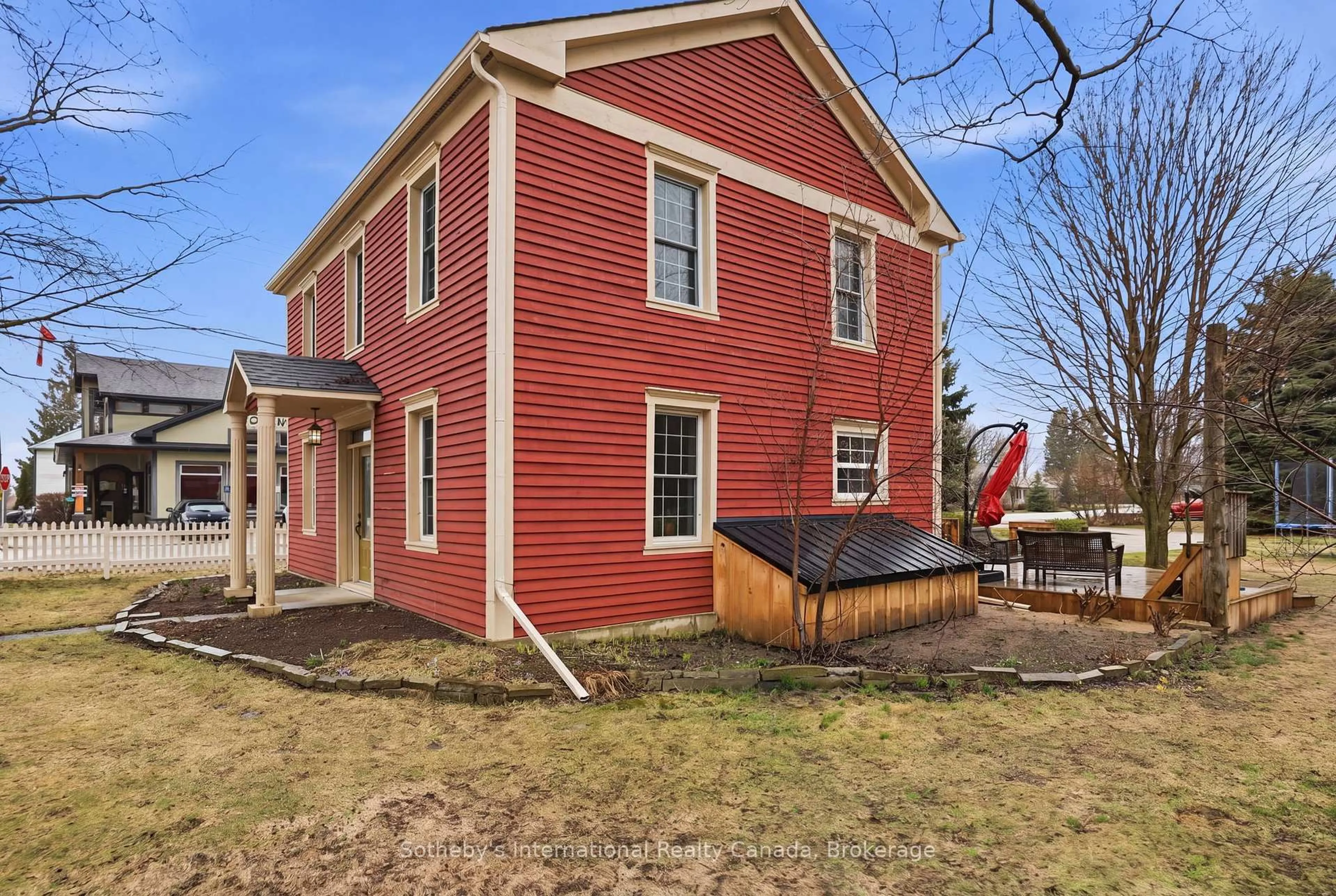 Unknown for 4195 County Road 124, Clearview Ontario L0M 1P0