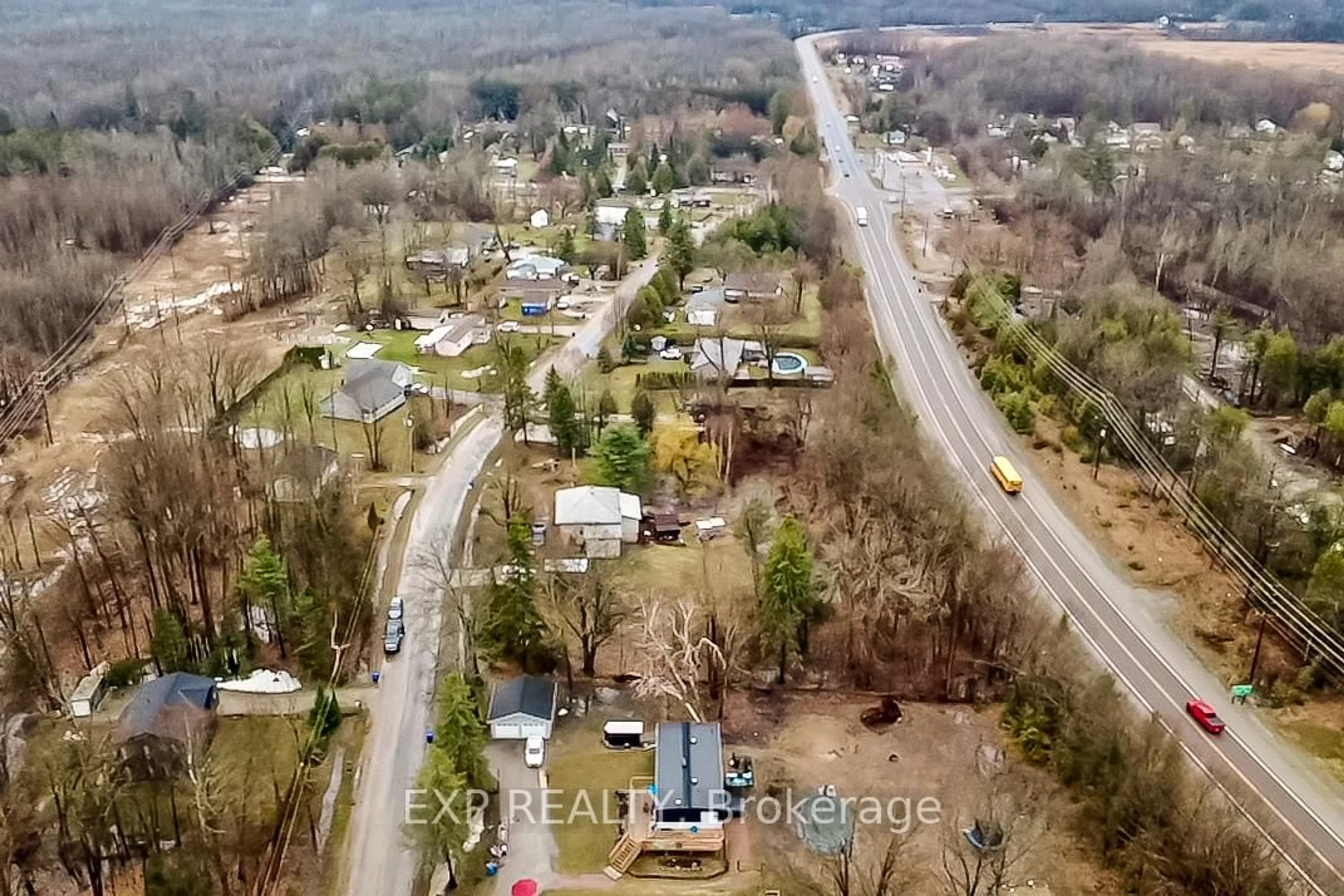 A pic from outside/outdoor area/front of a property/back of a property/a pic from drone, unknown for 39 Becketts Sdrd, Tay Ontario L0K 2C0