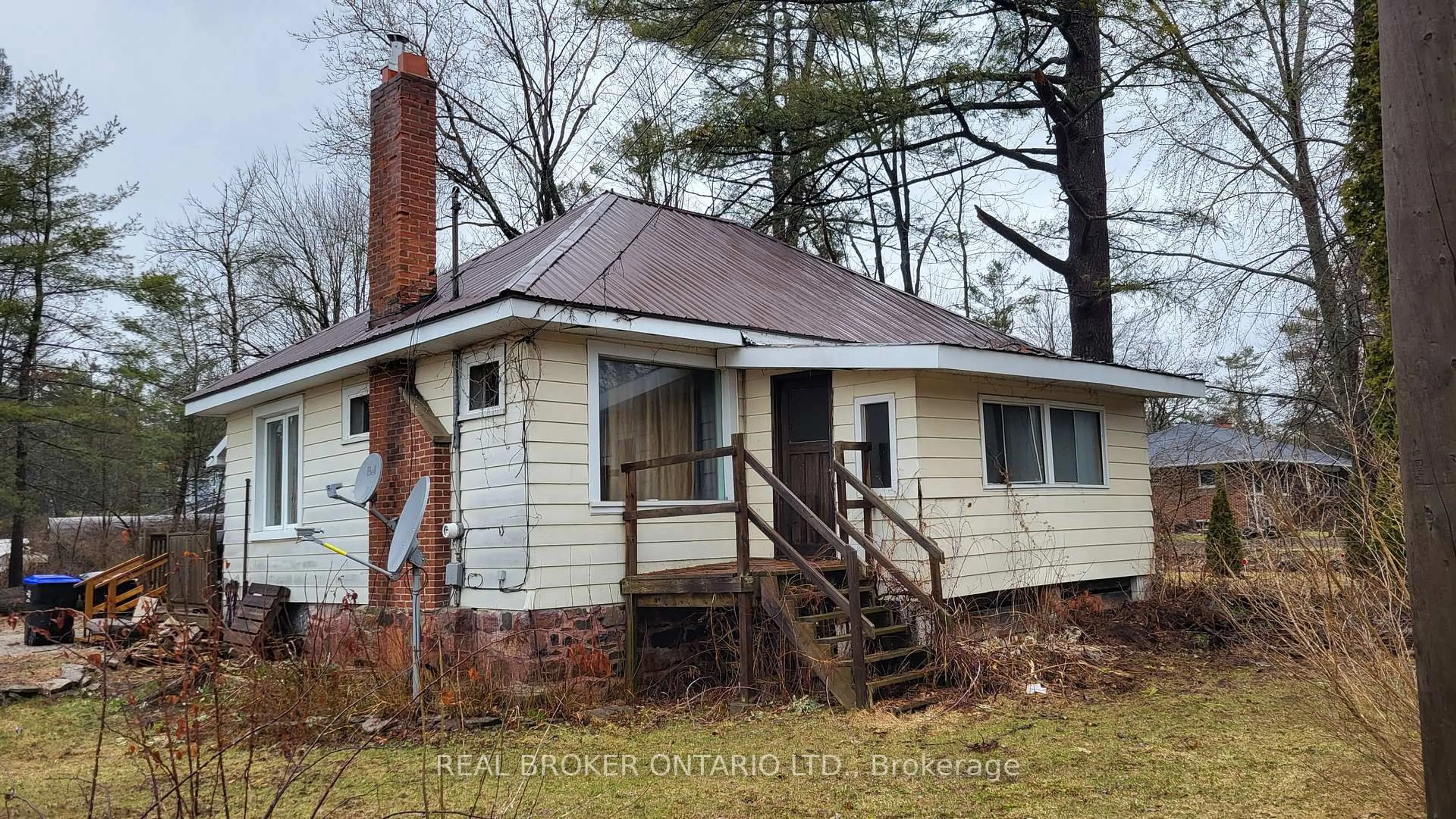 Unknown for 3290 Muskoka St, Severn Ontario P0E 1N0