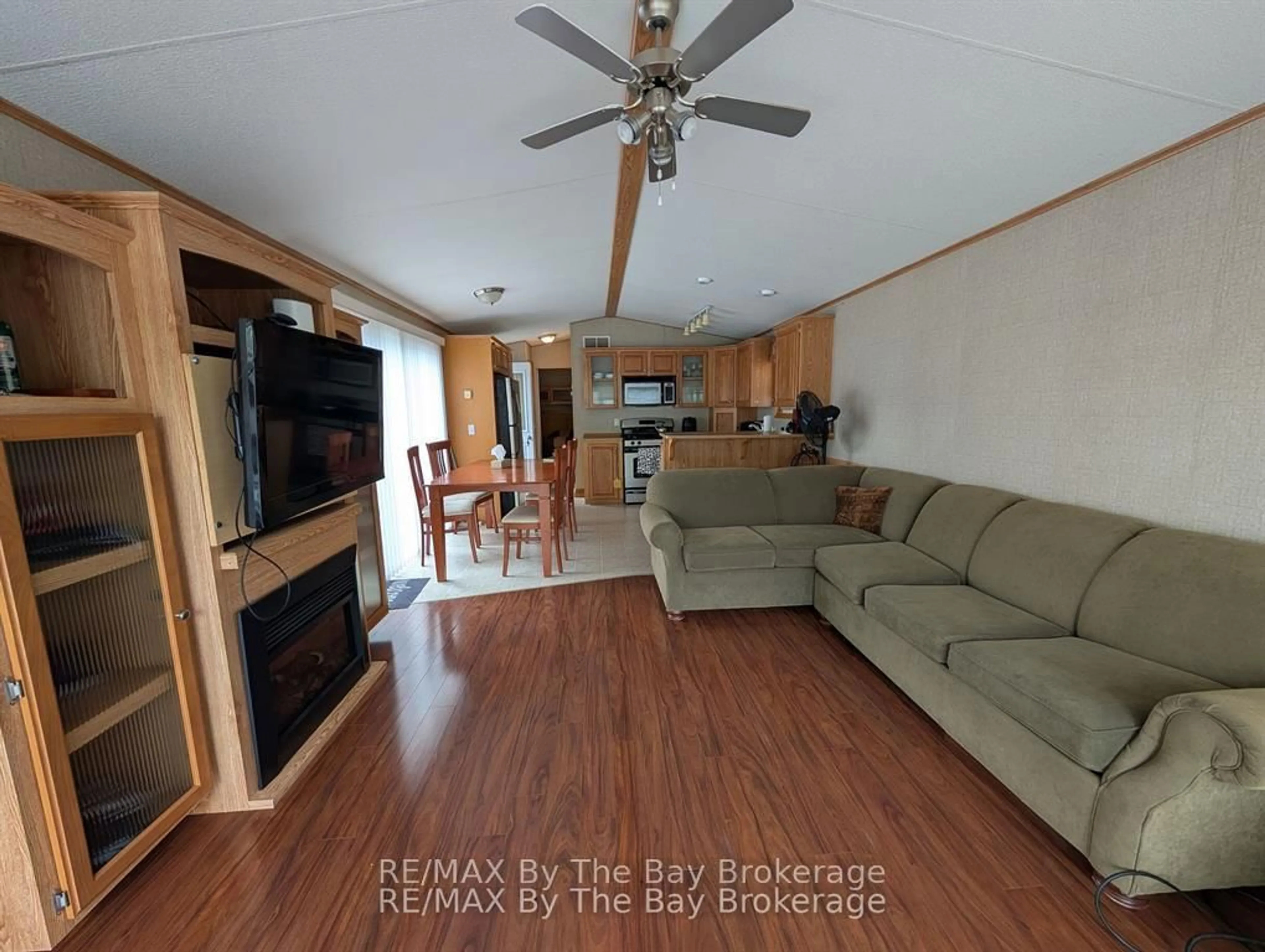 Unknown for 5 CHIPPEWA Tr, Wasaga Beach Ontario L9Z 1X7