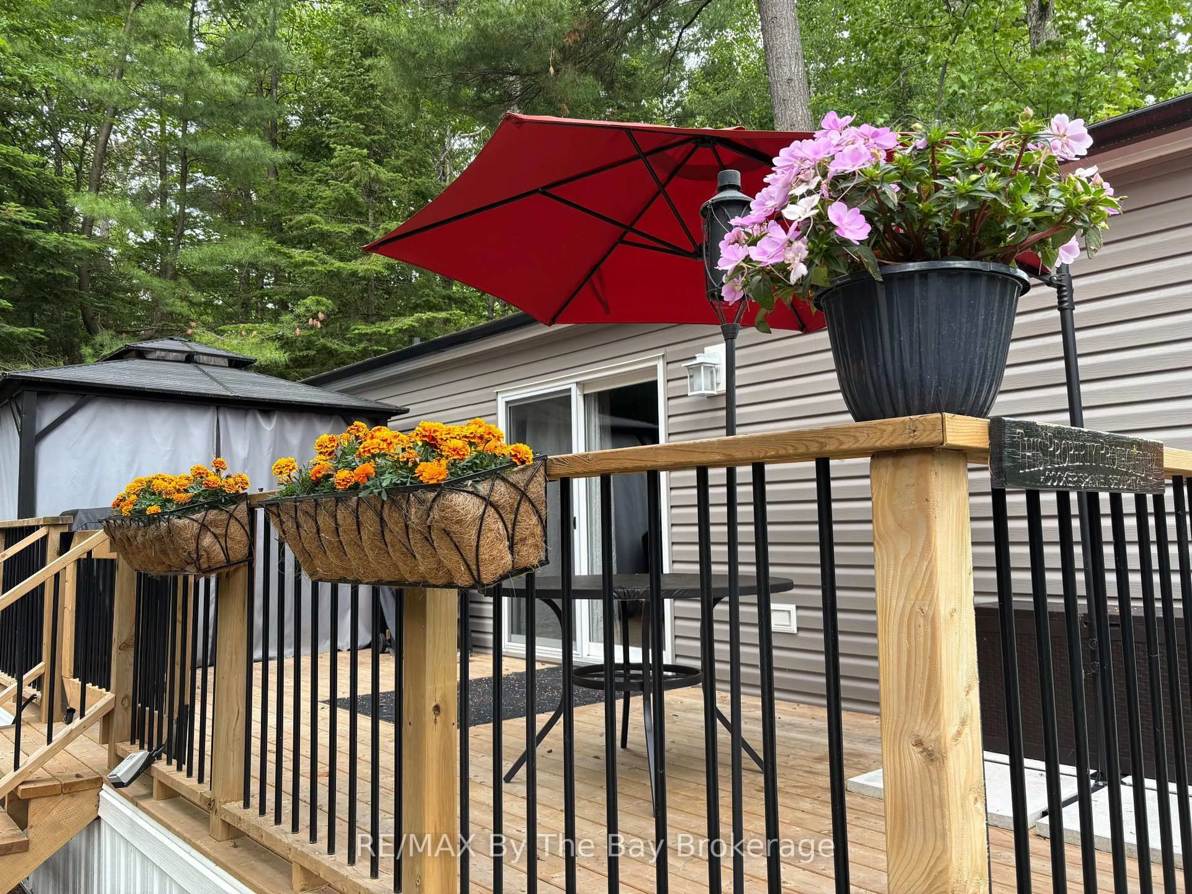 Patio, unknown for 85 THEME PARK Dr #75, Wasaga Beach Ontario L9Z 1X7