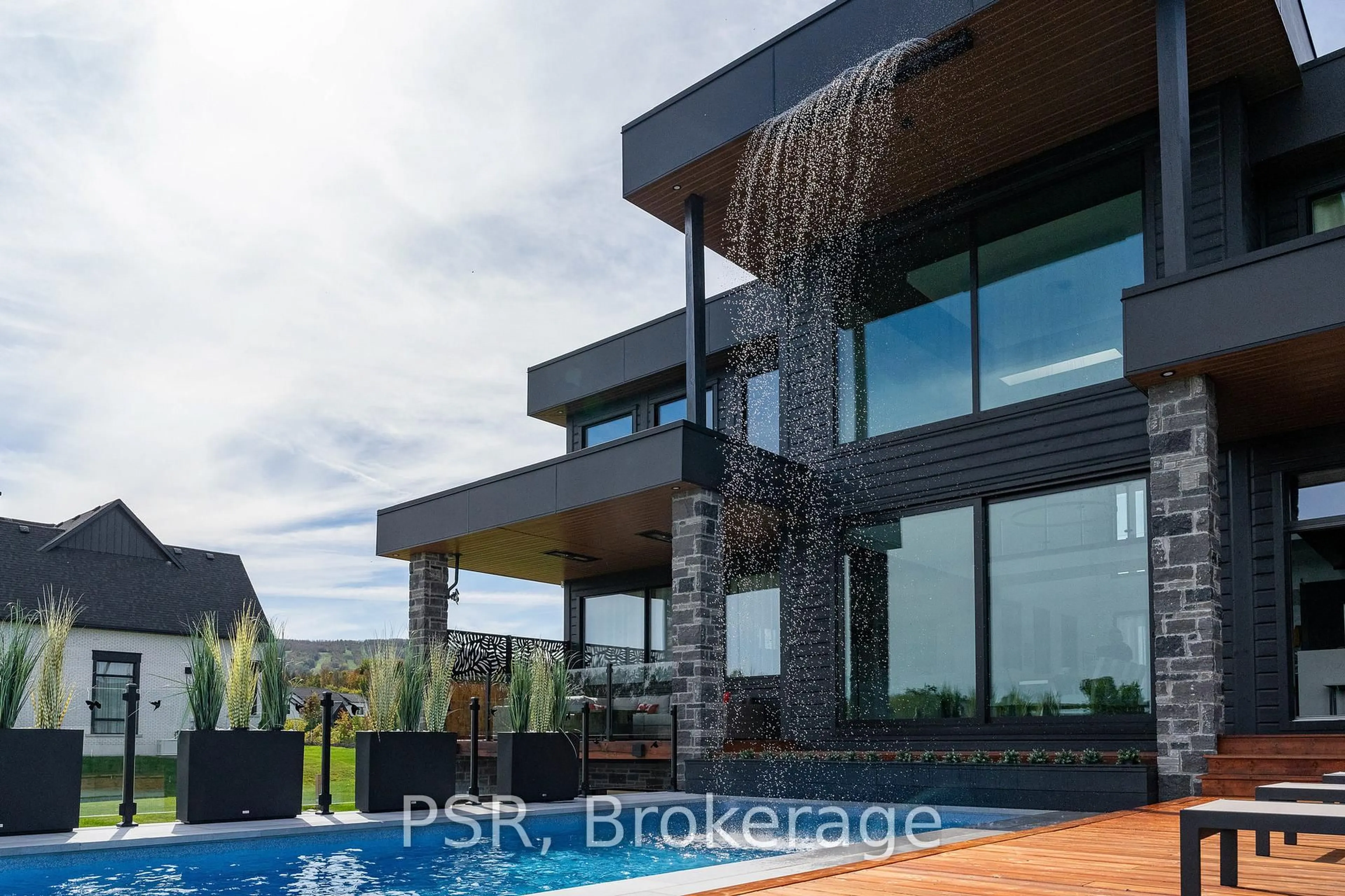 Unknown for 4 Raintree Crt, Clearview Ontario L9Y 0K2