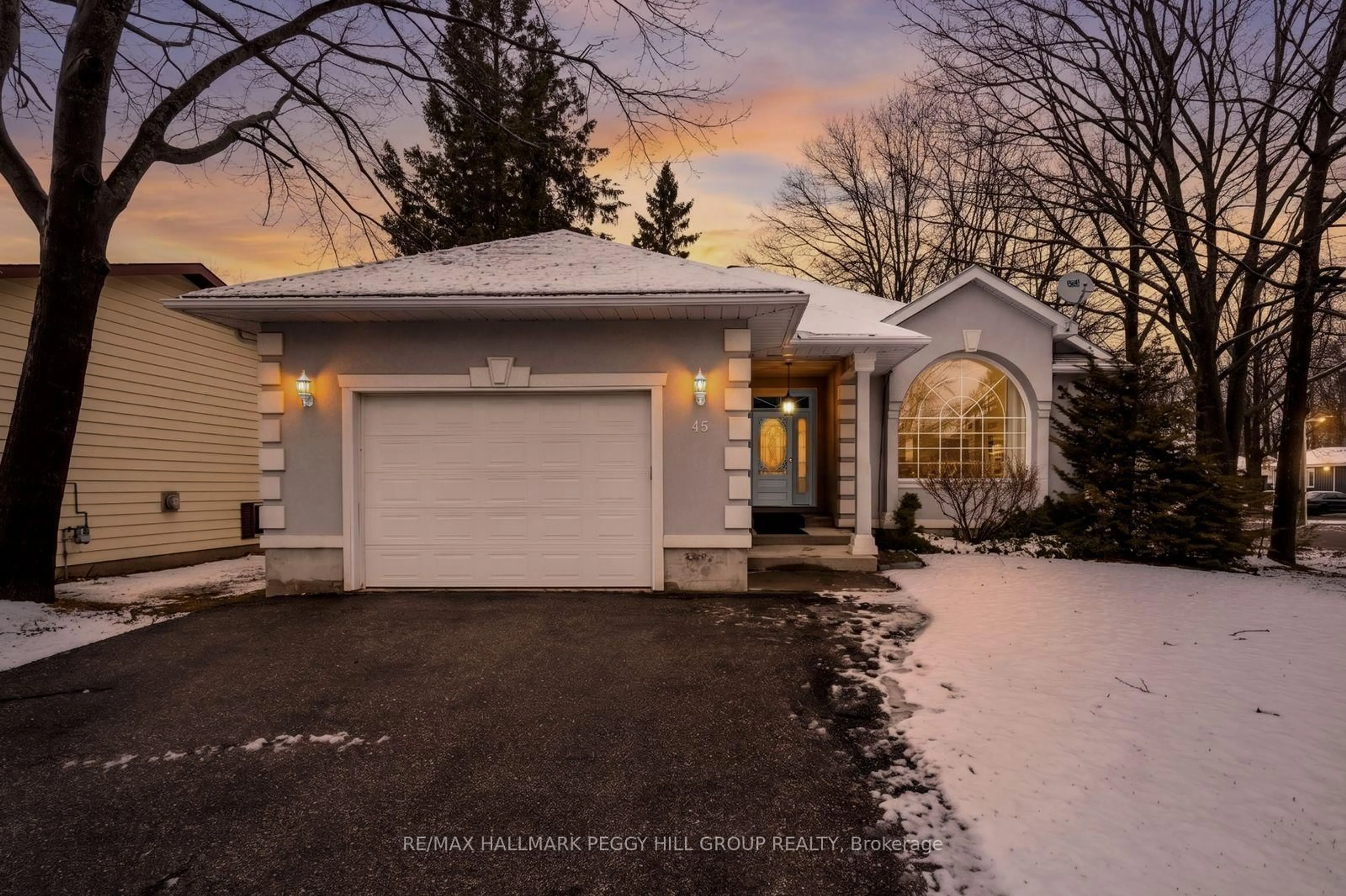 Unknown for 45 Brule St, Penetanguishene Ontario L9M 1H2