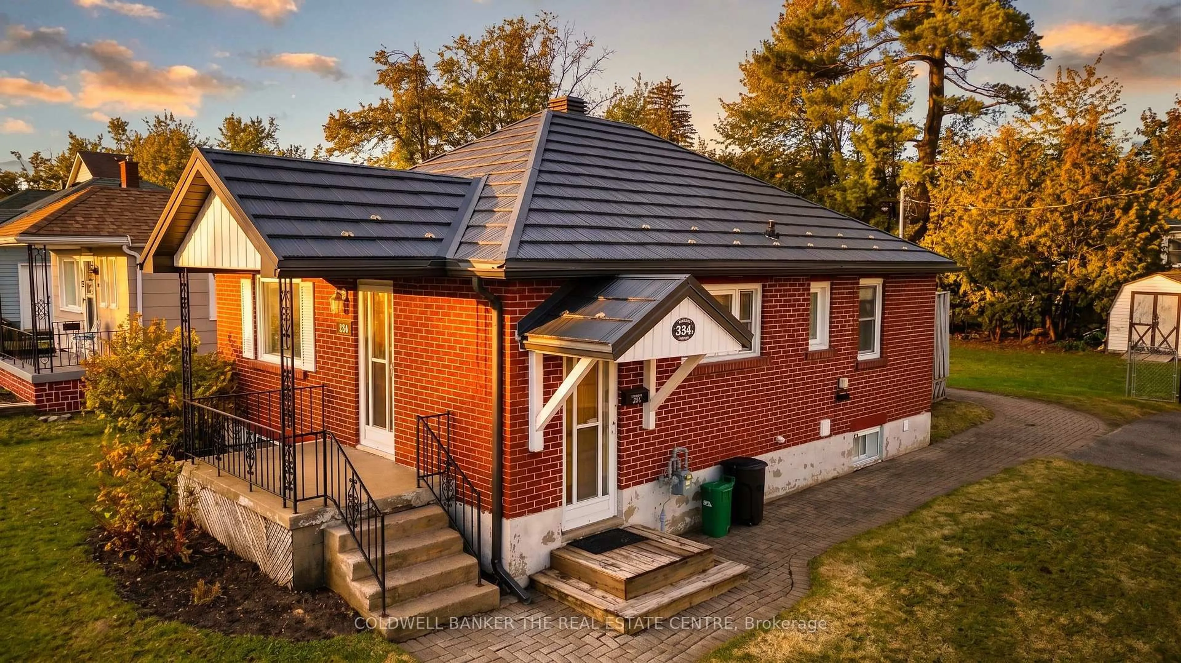 Home with brick exterior material, street for 334 Linwood Ave, Orillia Ontario L3V 2X1