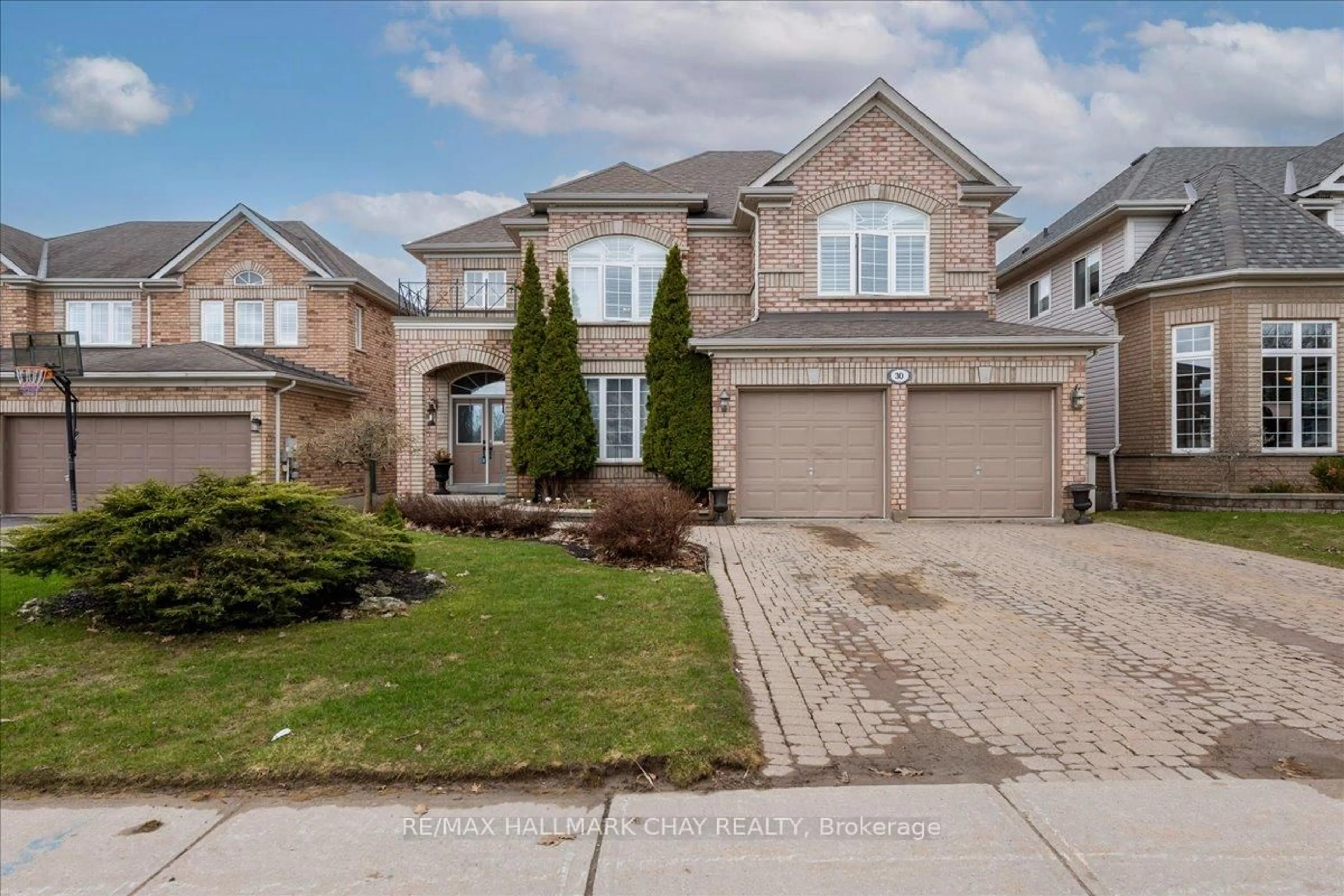 Home with brick exterior material, street for 30 Birkhall Pl, Barrie Ontario L4N 0K6