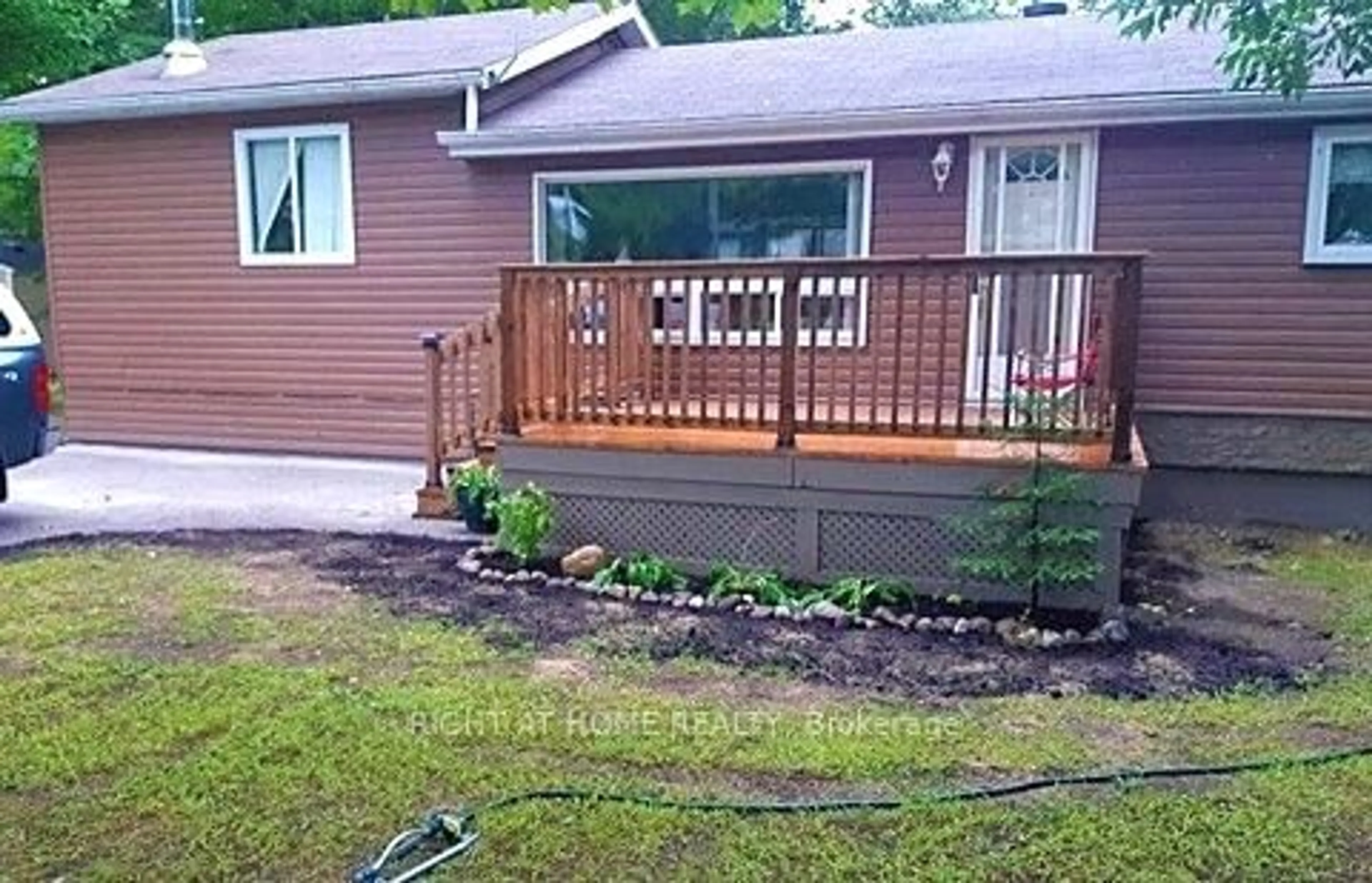 Home with vinyl exterior material, unknown for 45 Heda Dr, Tiny Ontario L9M 0B3