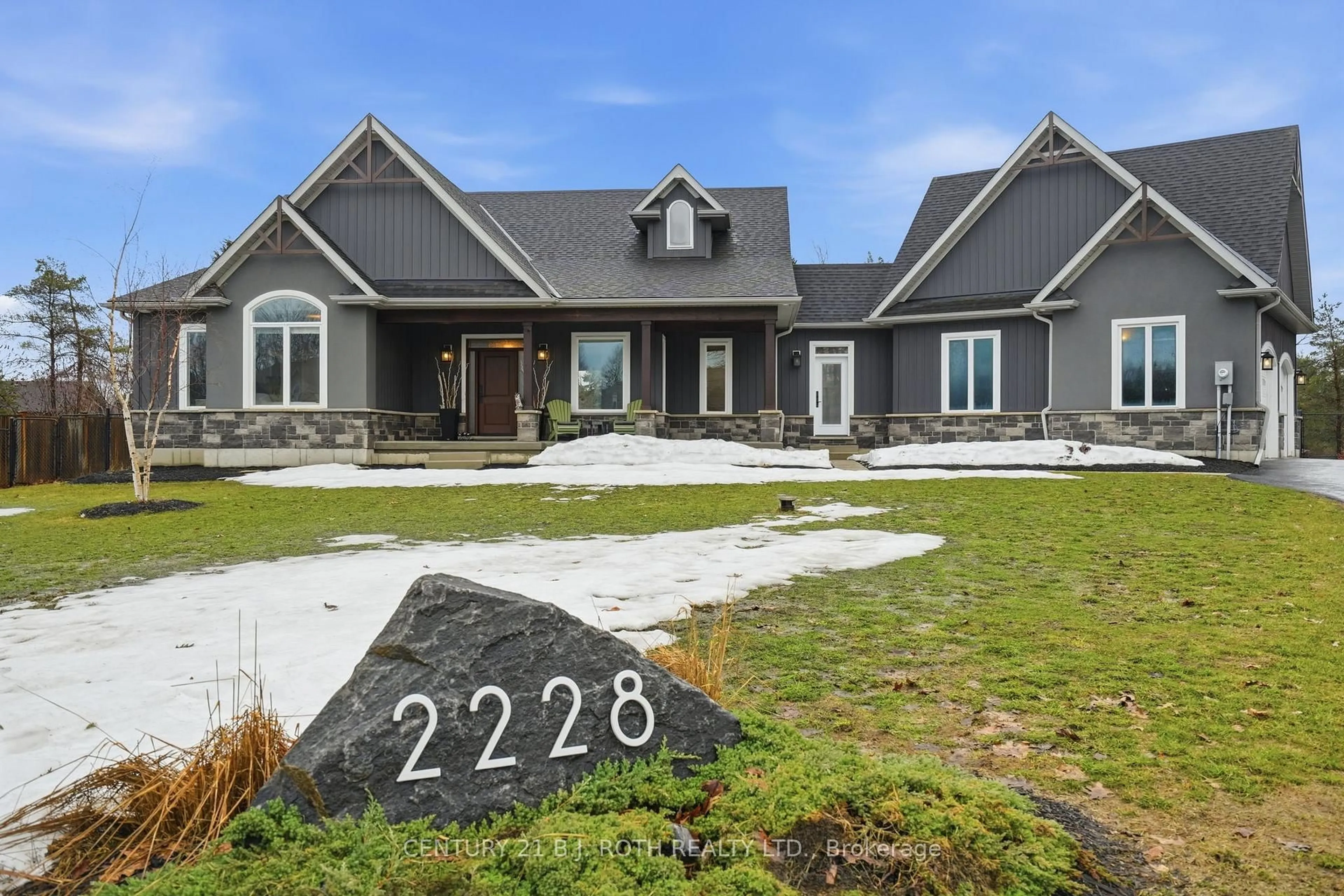 Unknown for 2228 Elana Dr, Severn Ontario L3V 0C2