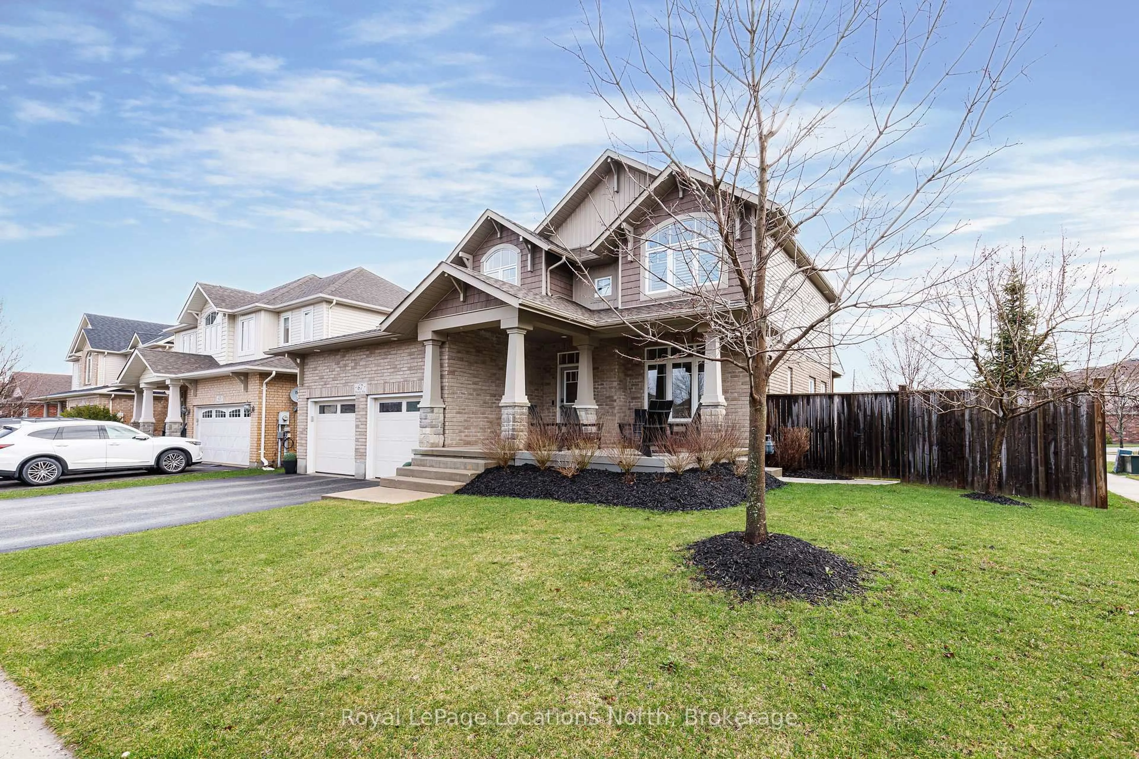 Home with brick exterior material, street for 67 Brooke Ave, Collingwood Ontario L9Y 0C5