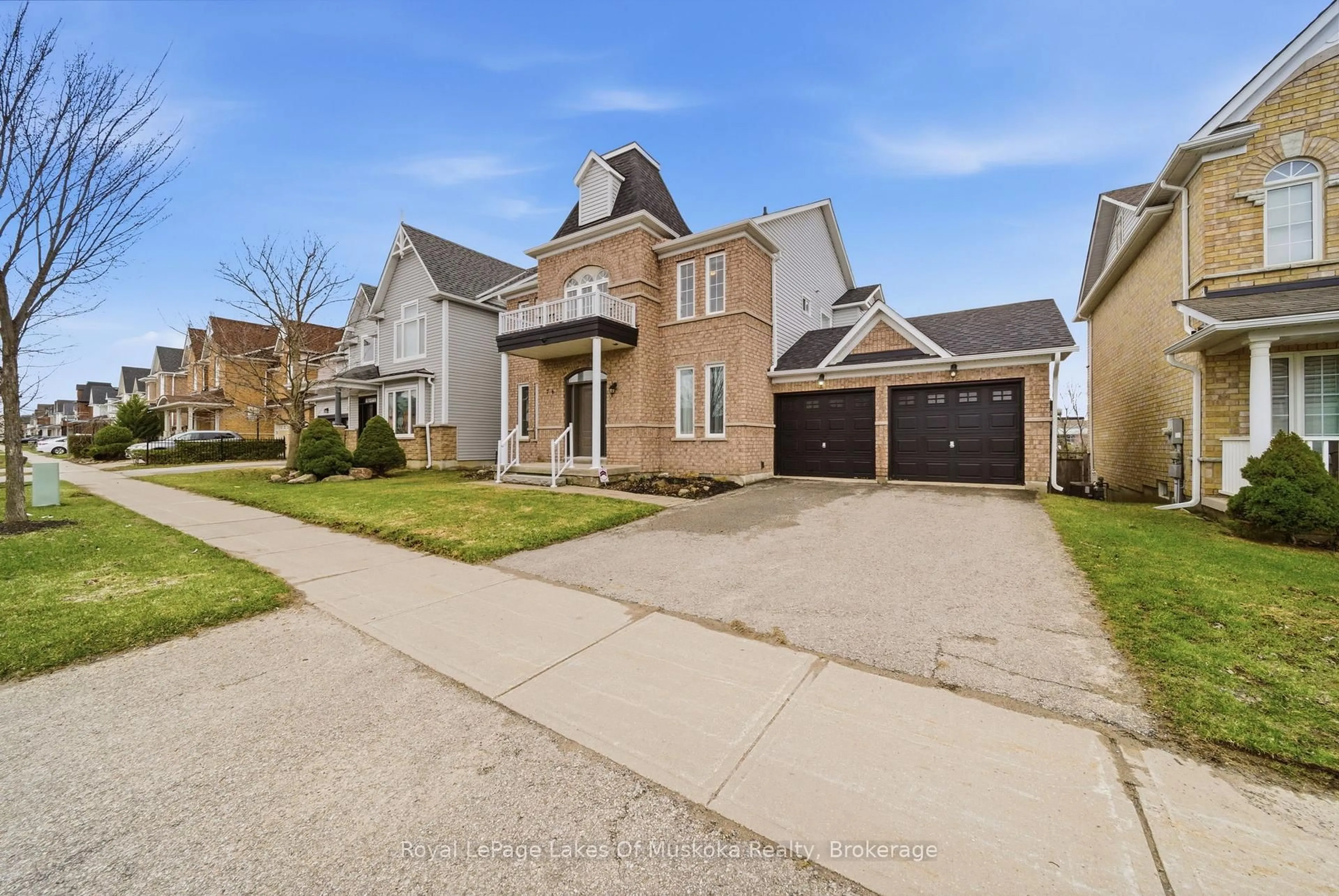 Home with brick exterior material, street for 76 Succession Cres, Barrie Ontario L4M 7G5