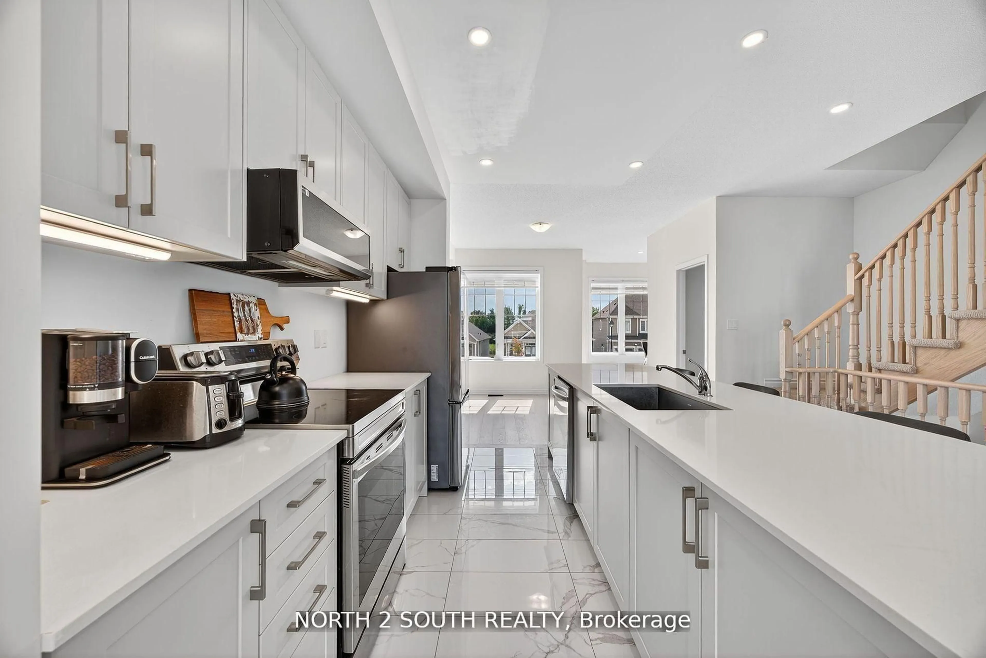 Contemporary kitchen, ceramic/tile floor for 24 Abby Dr, Wasaga Beach Ontario L9Z 0K2