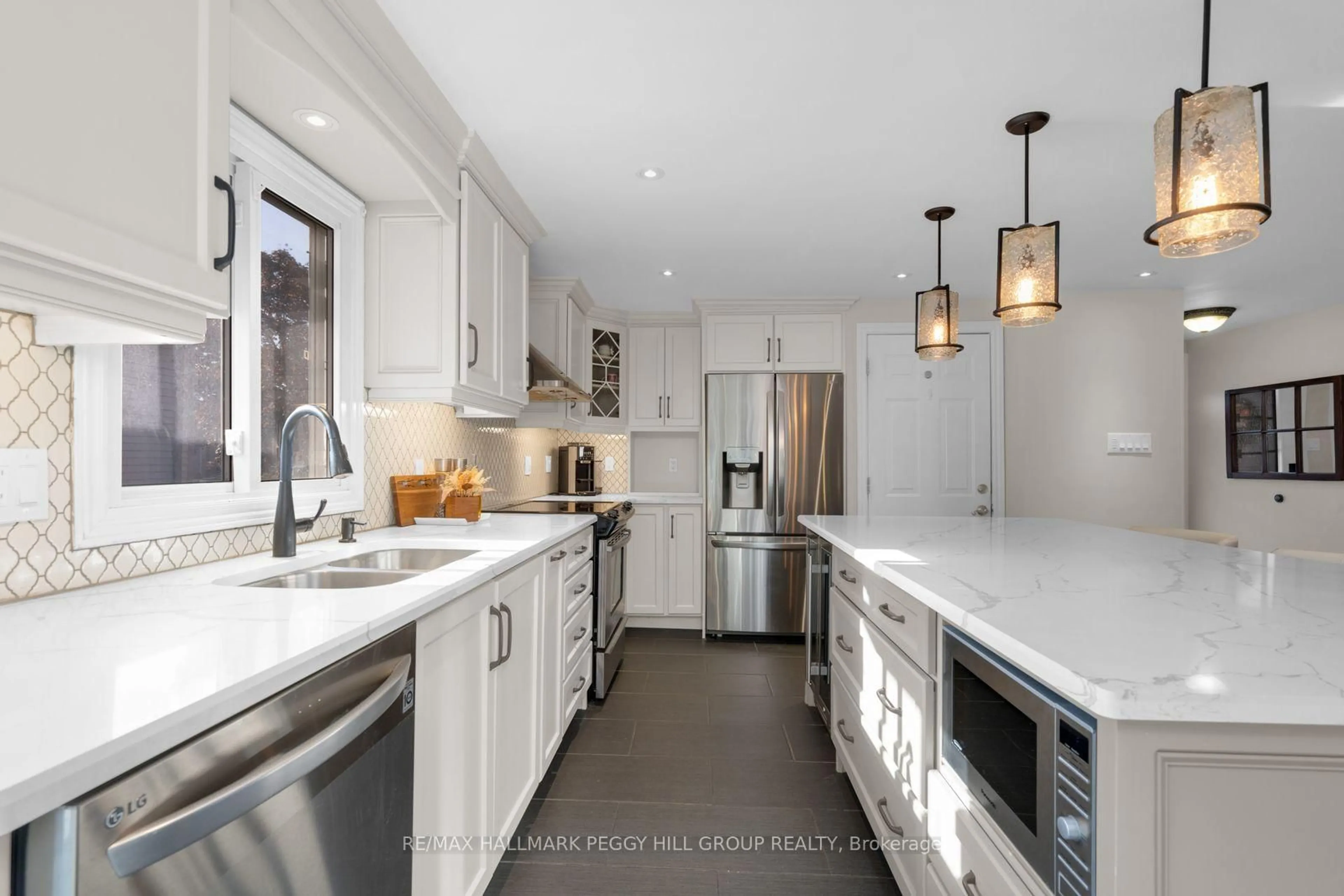 Contemporary kitchen, ceramic/tile floor for 13 Coles St, Barrie Ontario L4N 5W8