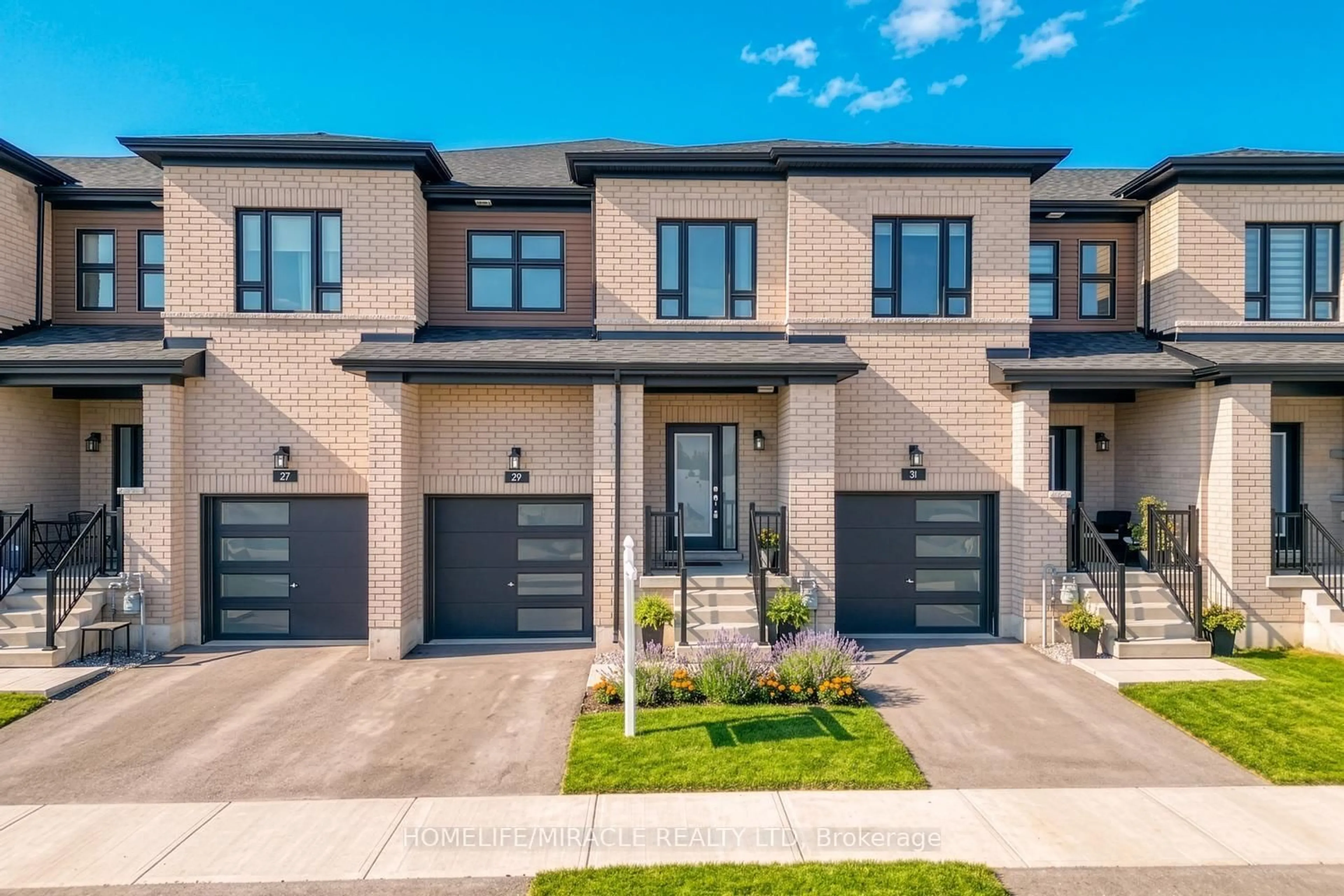 Home with brick exterior material, street for 29 Turnberry Lane, Barrie Ontario L9J 0M8