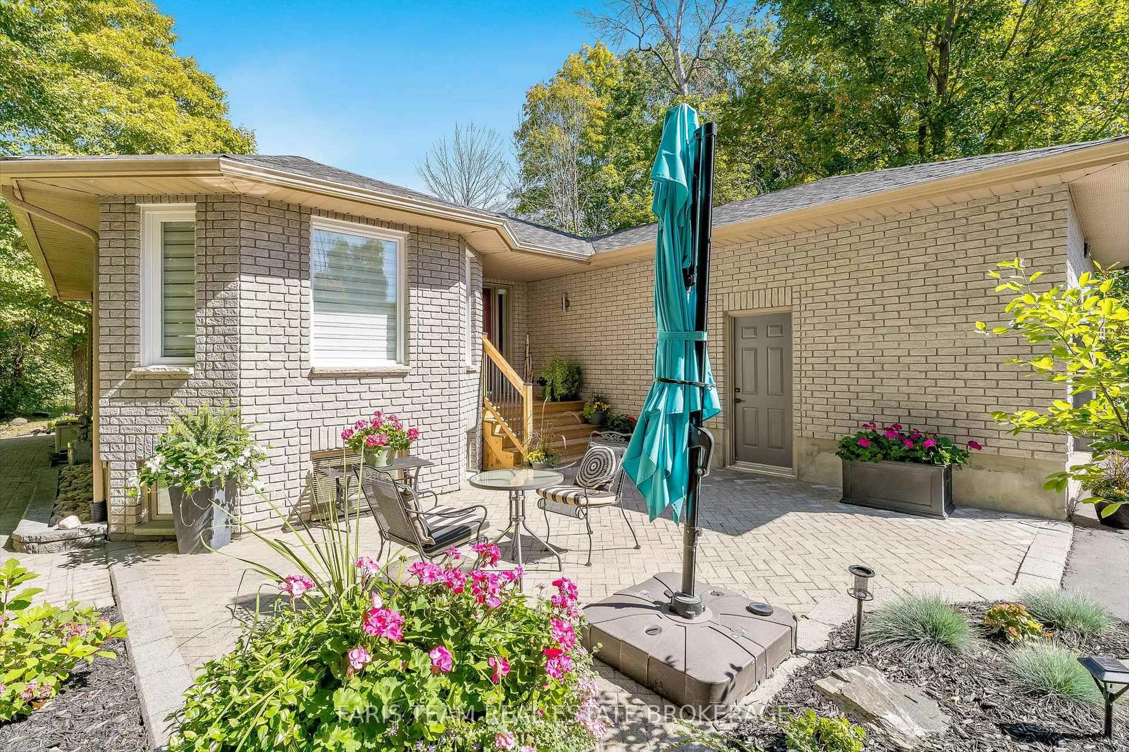 Unknown for 30 Bourgeois Beach Rd, Tay Ontario L0K 2A0