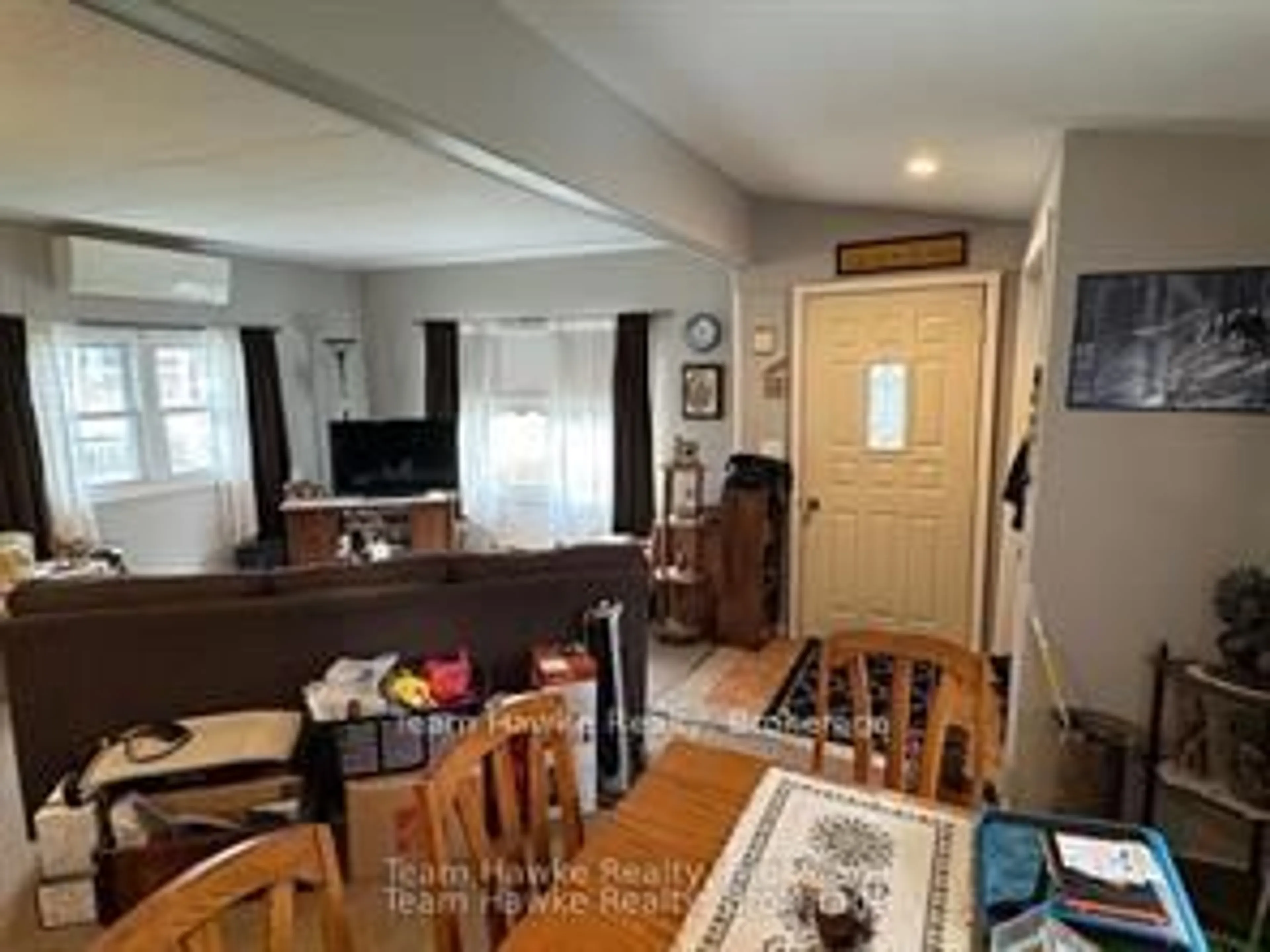 A pic of a room for 525 Midland Point Rd #36, Midland Ontario L4R 5G8