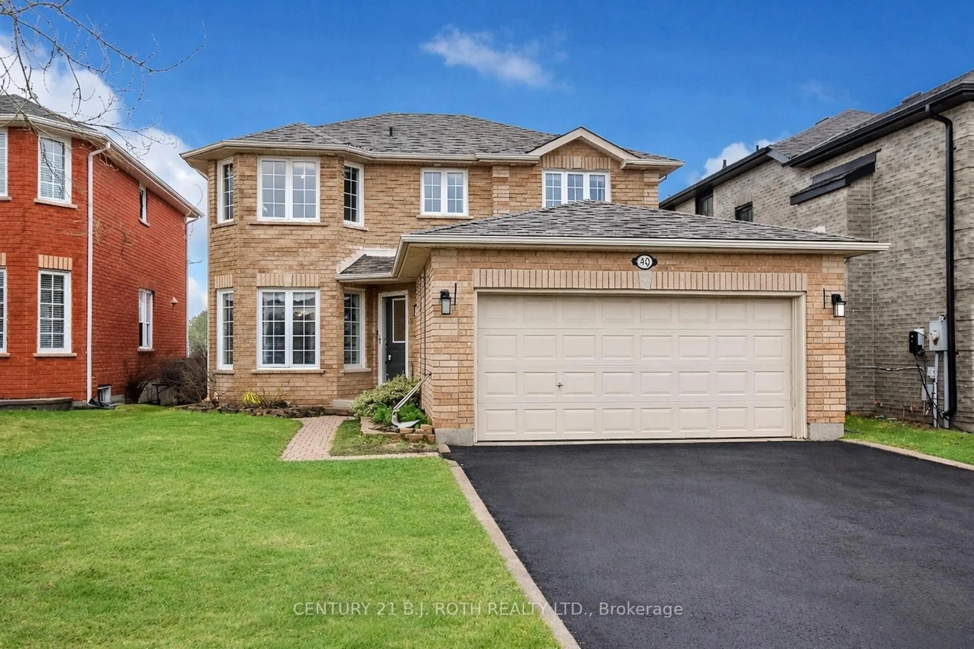 Home with brick exterior material, street for 30 Black Willow Dr, Barrie Ontario L4N 9M2