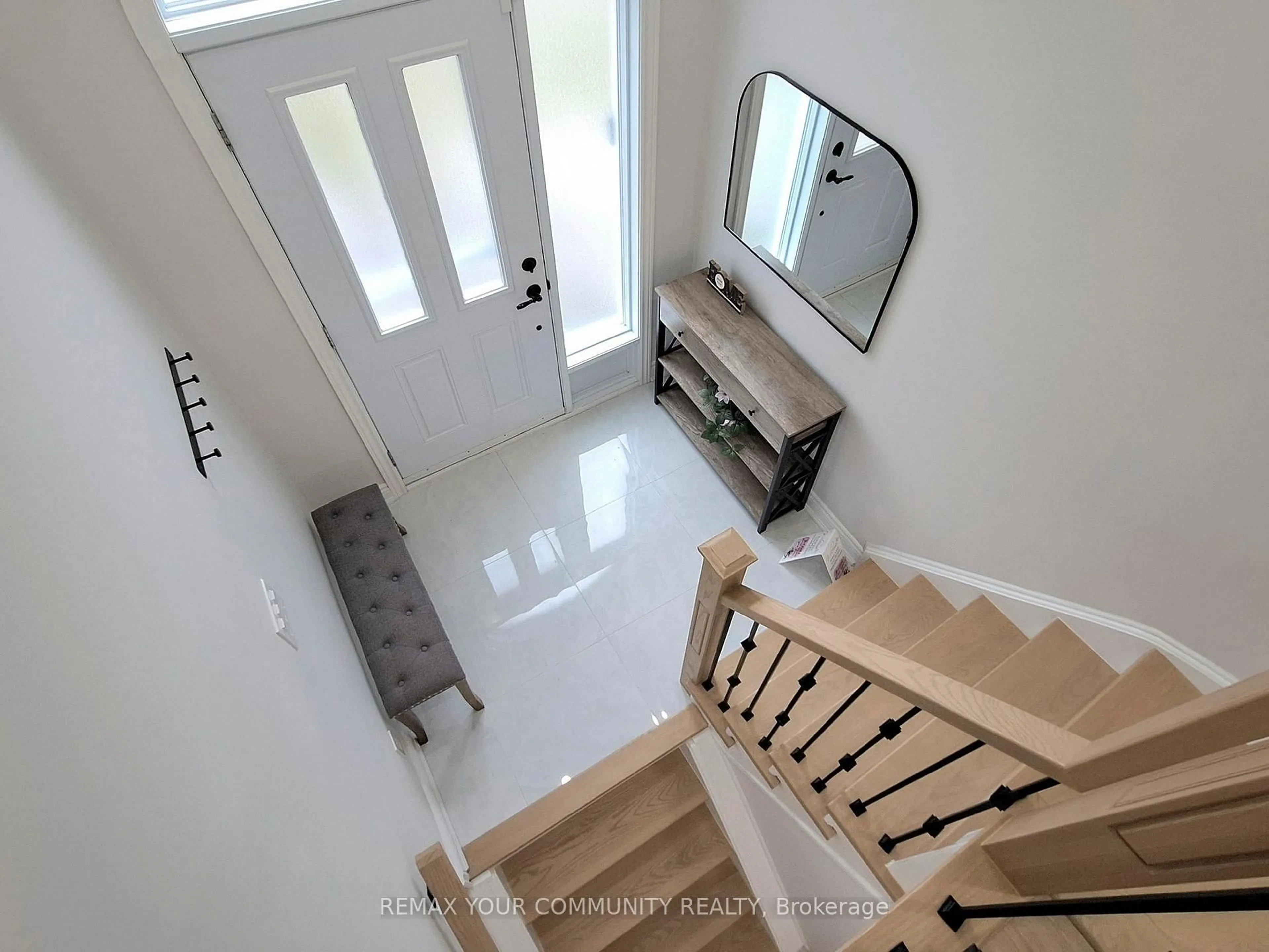 Unknown for 281 Ferndale Dr, Barrie Ontario L4N 8K1