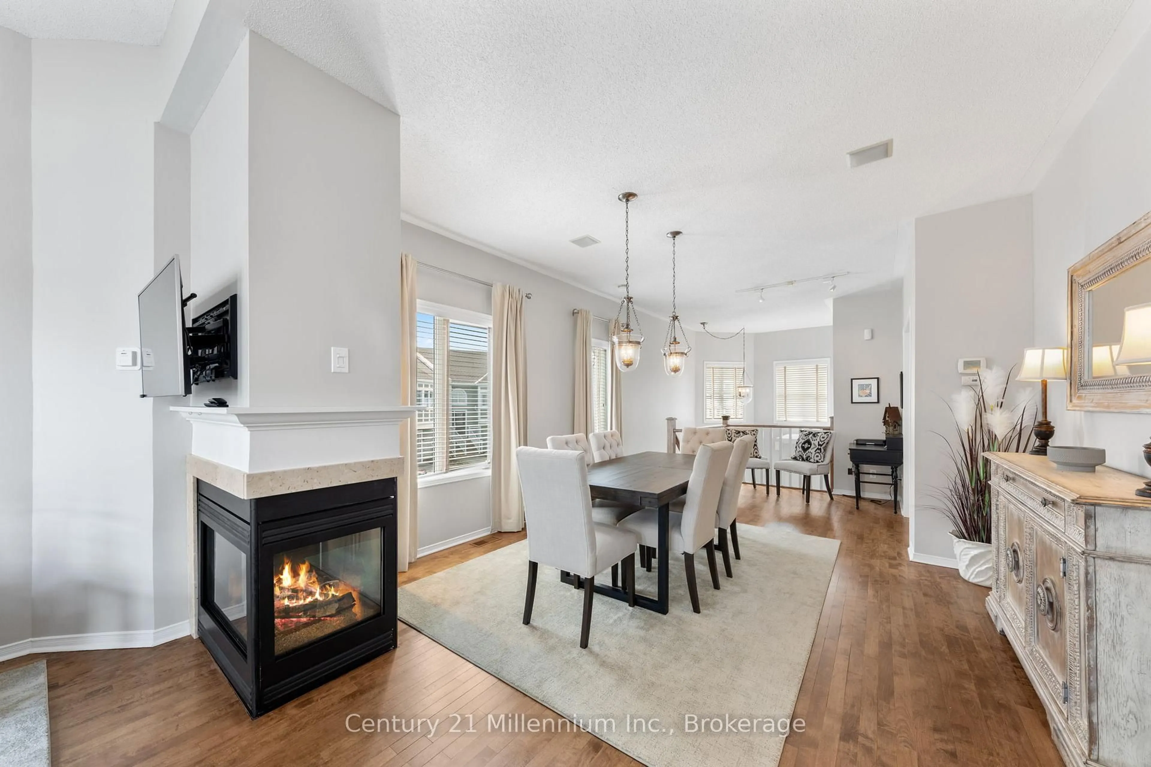 Open concept kitchen, ceramic/tile floor for 16 Cranberry Quay #11, Collingwood Ontario L9Y 5C2