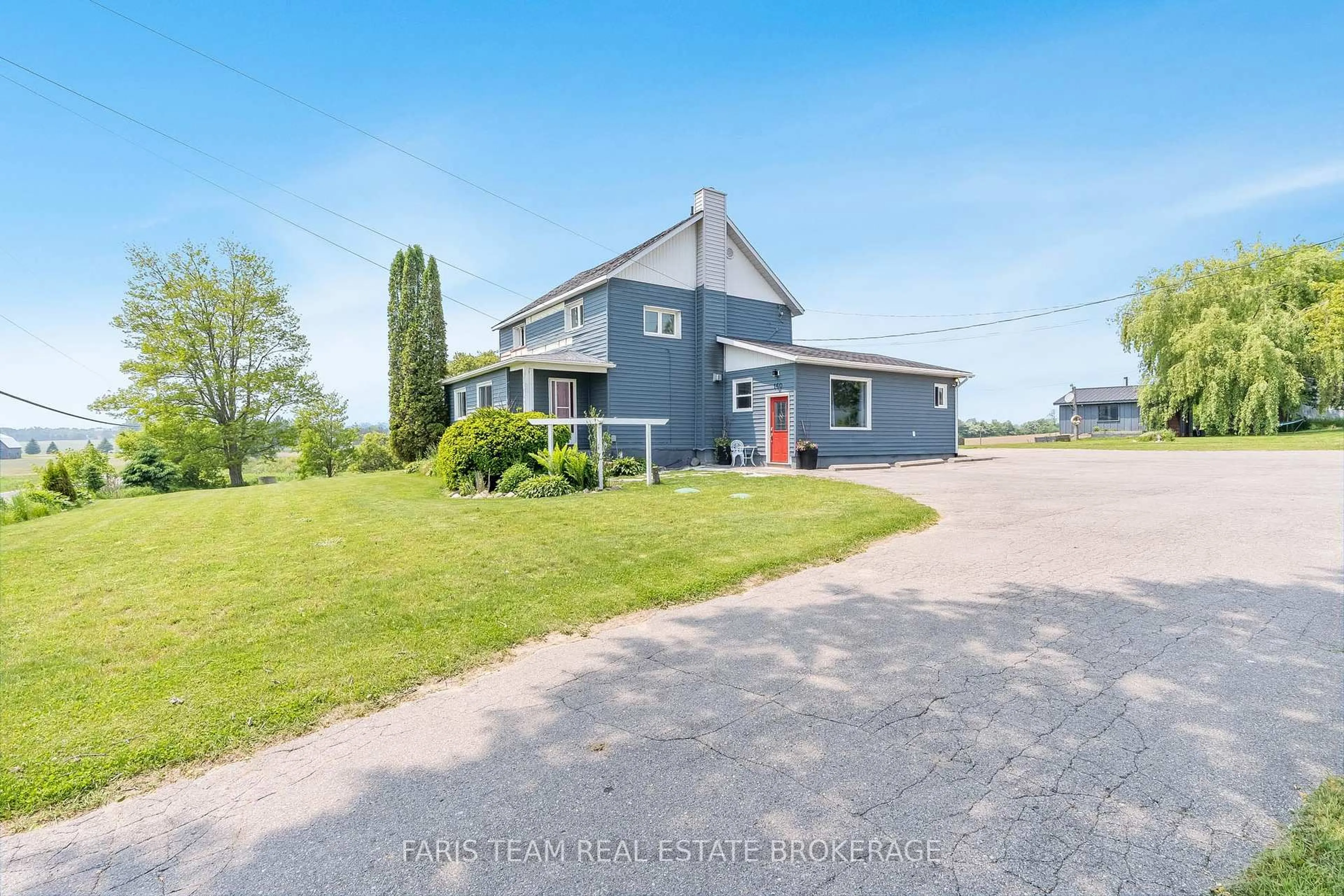 A pic from outside/outdoor area/front of a property/back of a property/a pic from drone, water/lake/river/ocean view for 160 Lafontaine Rd, Tiny Ontario L9M 0H1