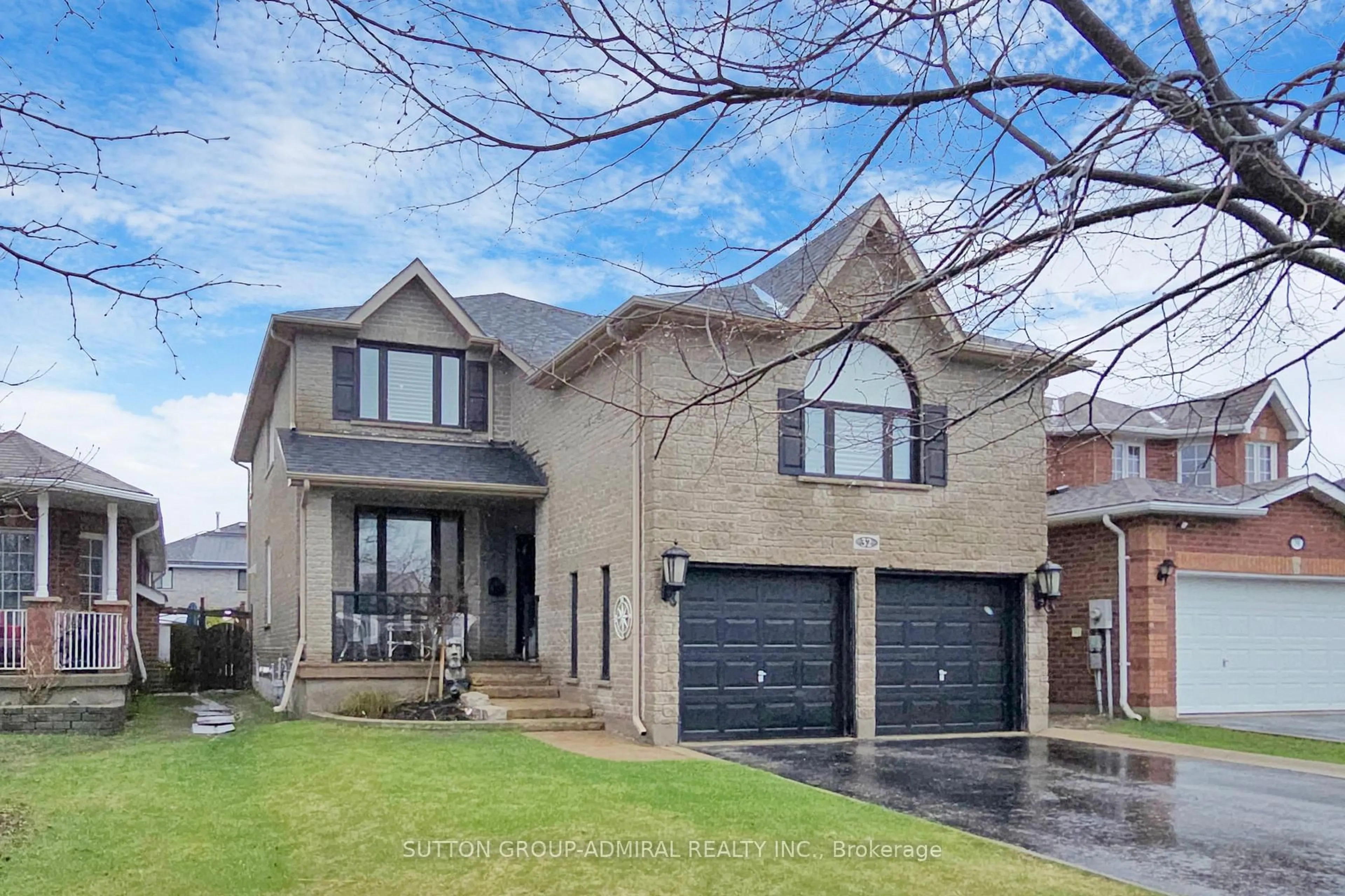 Home with brick exterior material, street for 32 Stephanie Lane, Barrie Ontario L4N 0V1