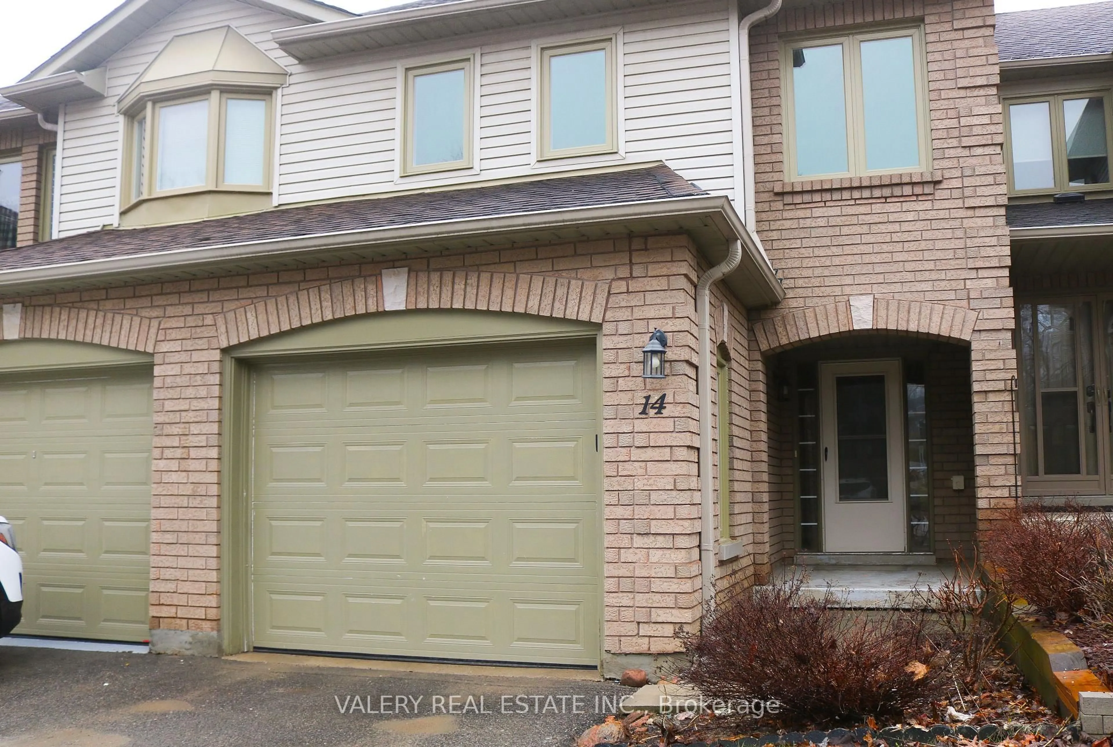 Home with brick exterior material, street for 492 Laclie St #14, Orillia Ontario L3V 7V2