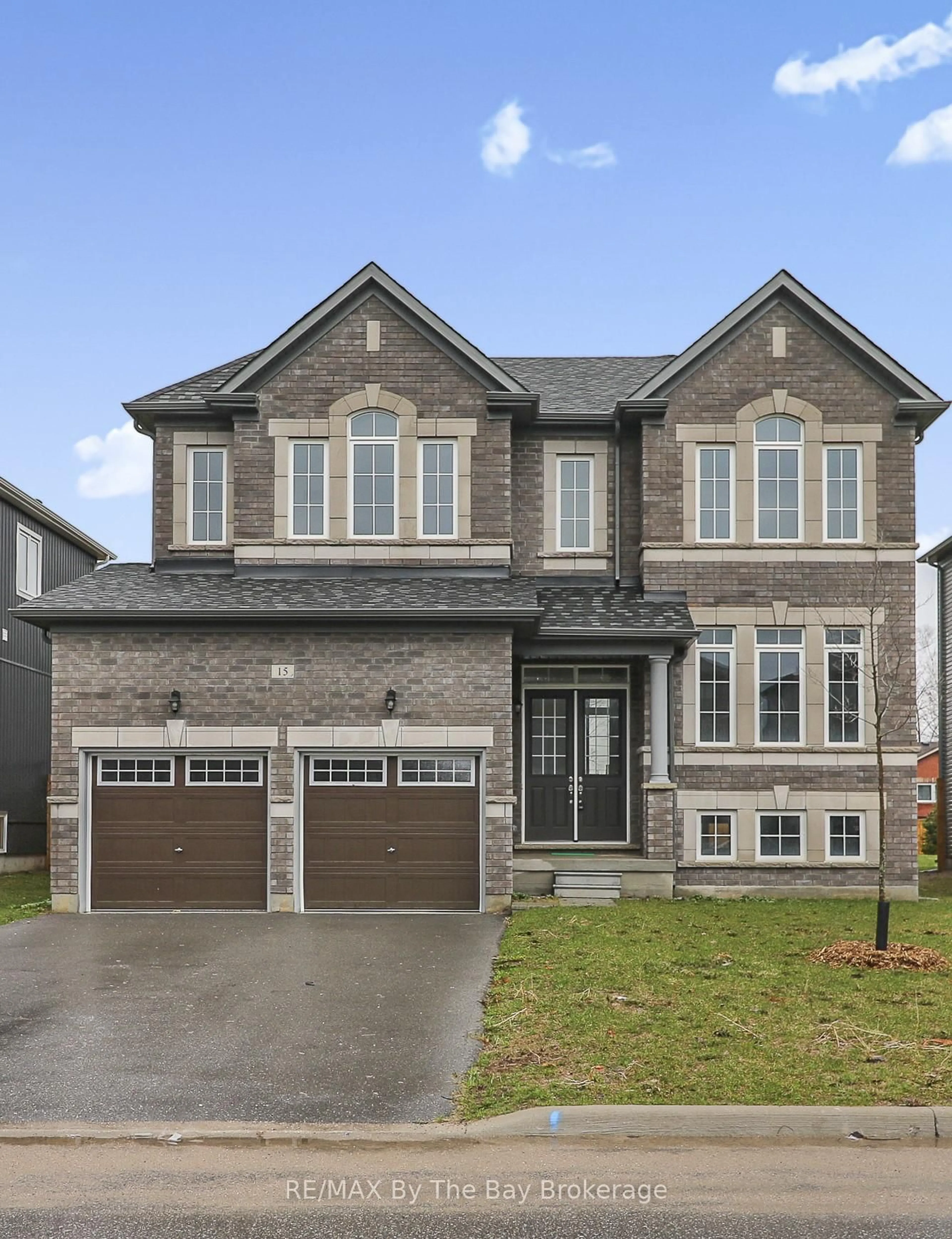 Home with brick exterior material, street for 15 Beatrice Dr, Wasaga Beach Ontario L9Z 0L3