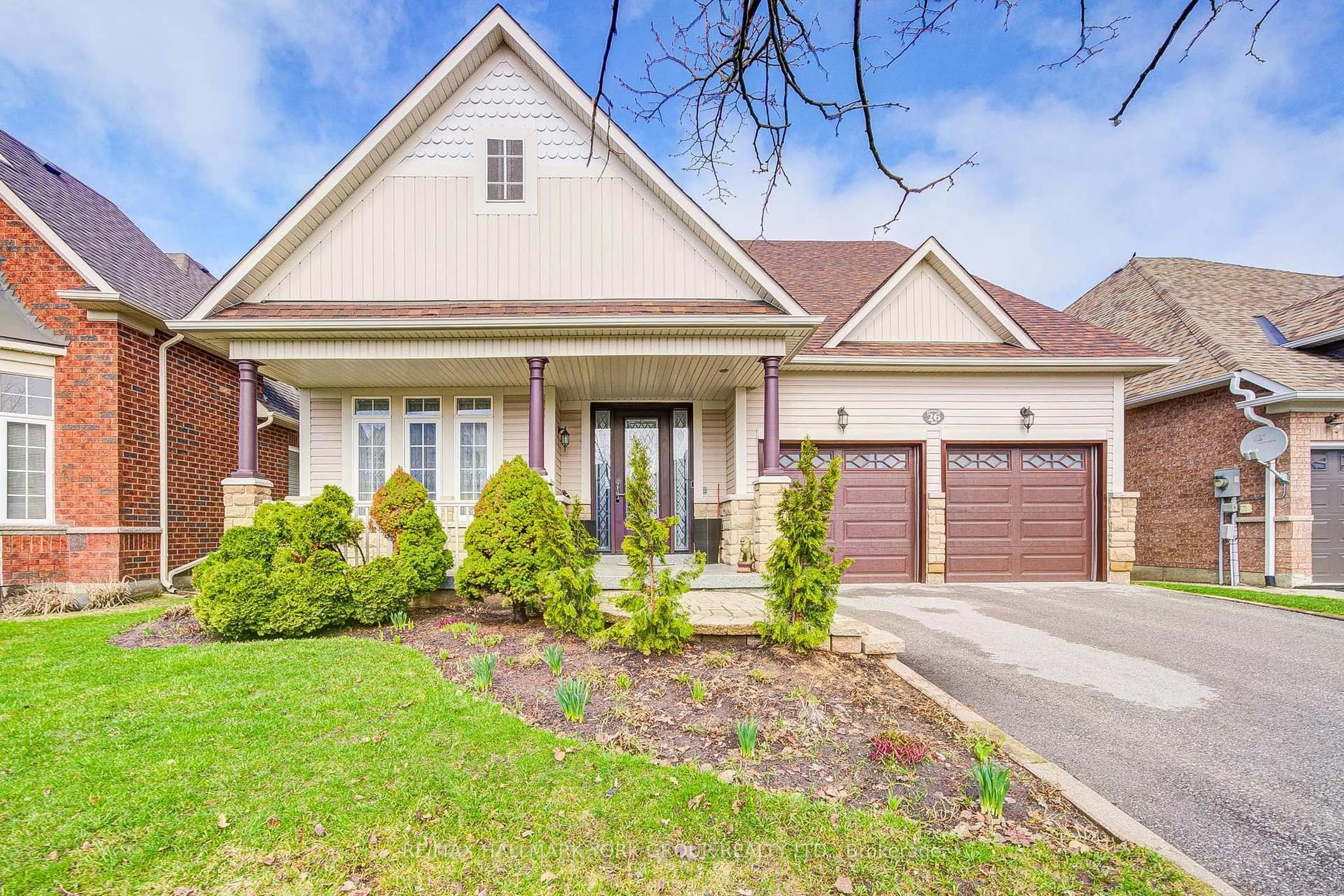 Home with brick exterior material, street for 26 Regalia Way, Barrie Ontario L4M 7H7