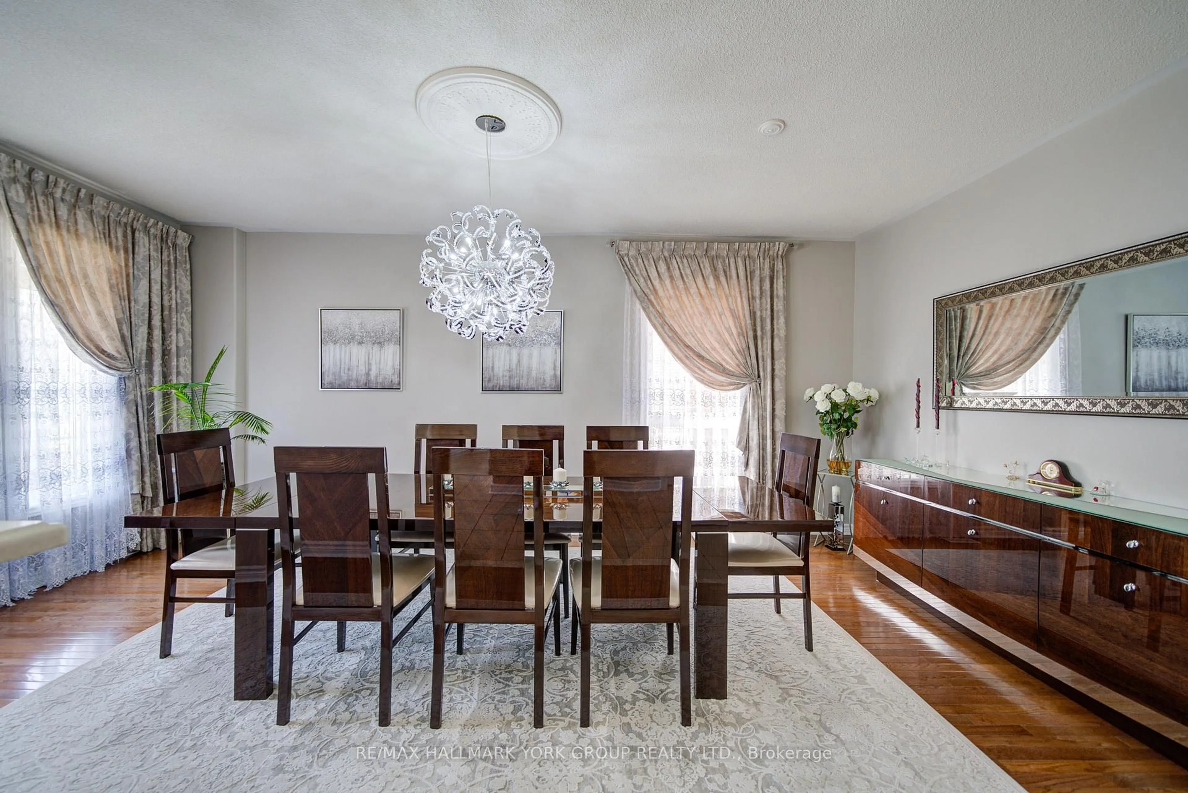 Dining room, unknown for 26 Regalia Way, Barrie Ontario L4M 7H7