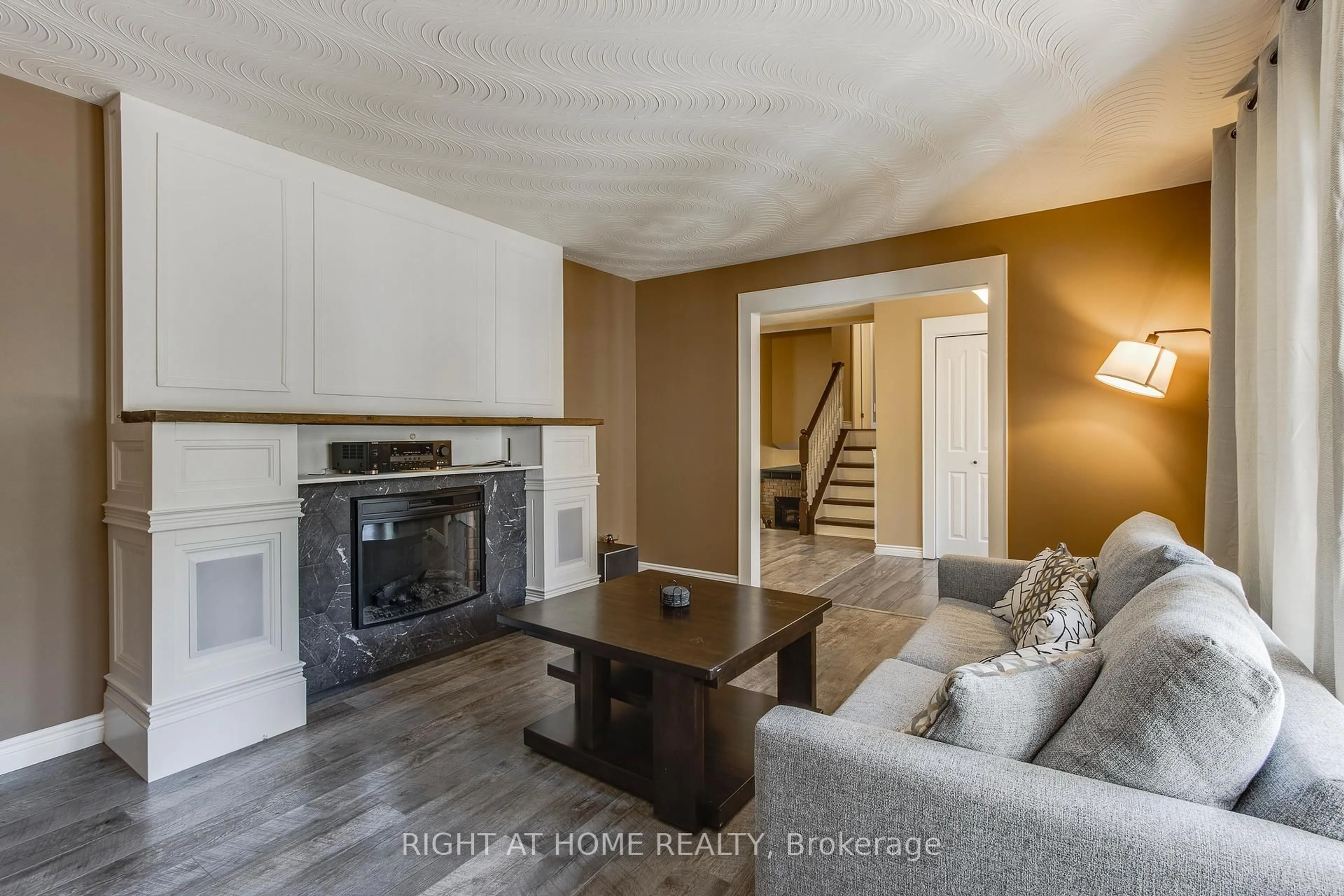 Living room with furniture, unknown for 119 Timcourt Dr, Tiny Ontario L9M 0B9