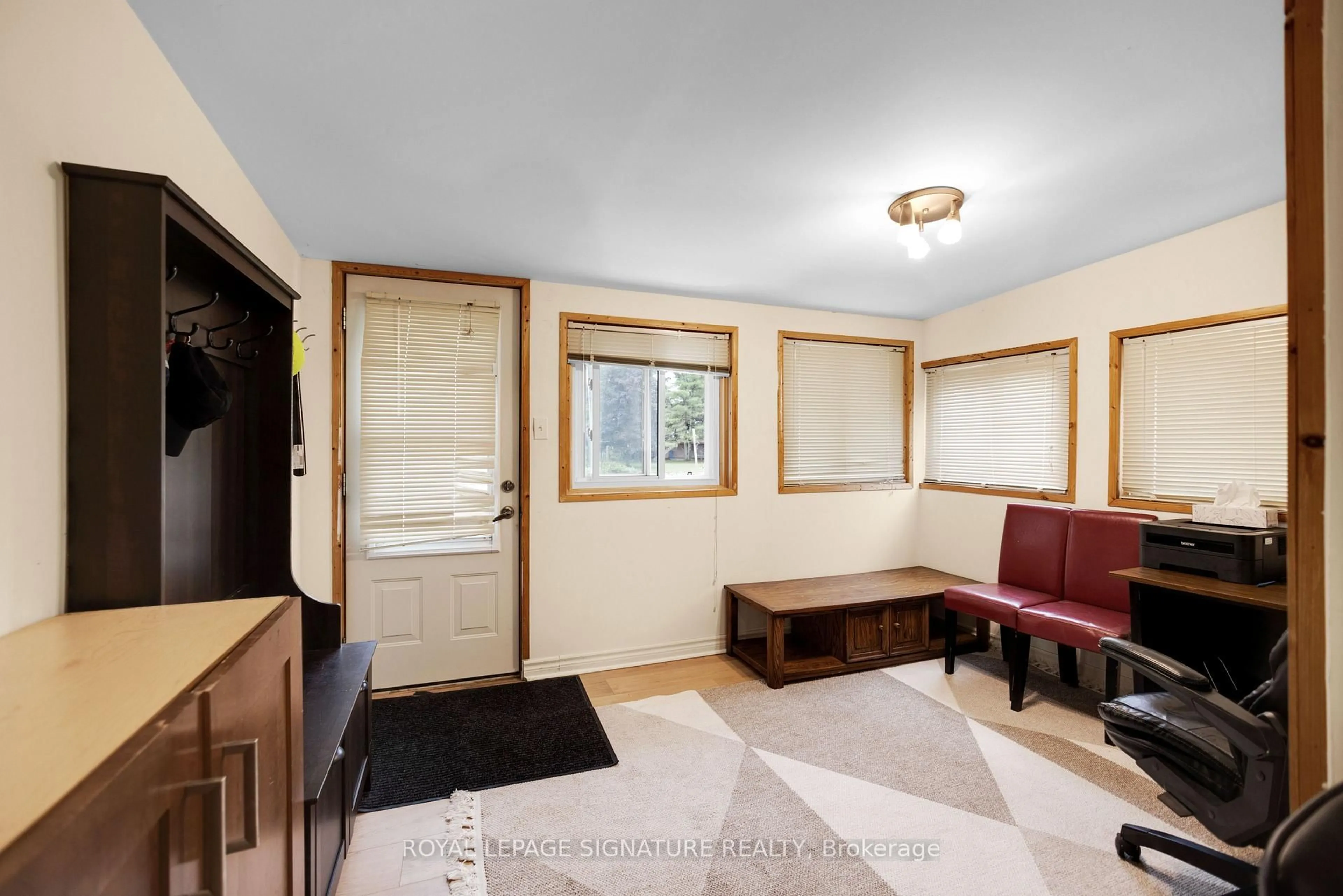 Unknown for 25 Playfair Dr, Tay Ontario L0K 2C0