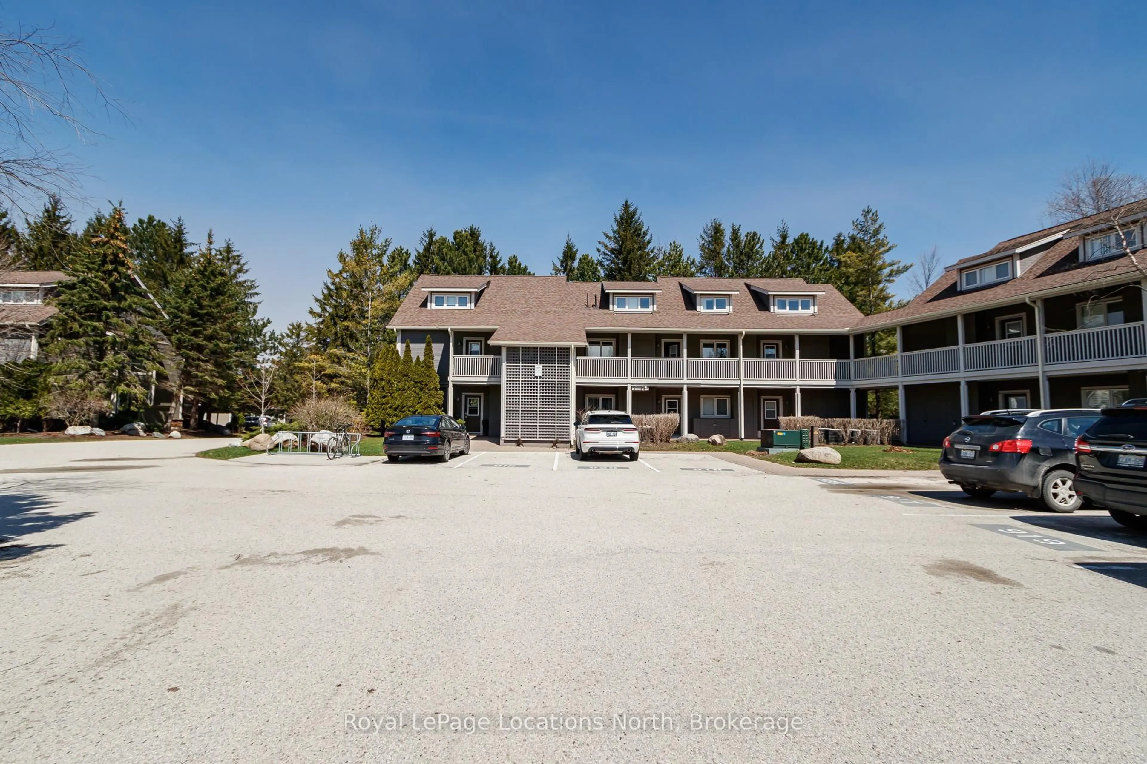Unknown for 926 Cedar Pointe Crt, Collingwood Ontario L9Y 5C7