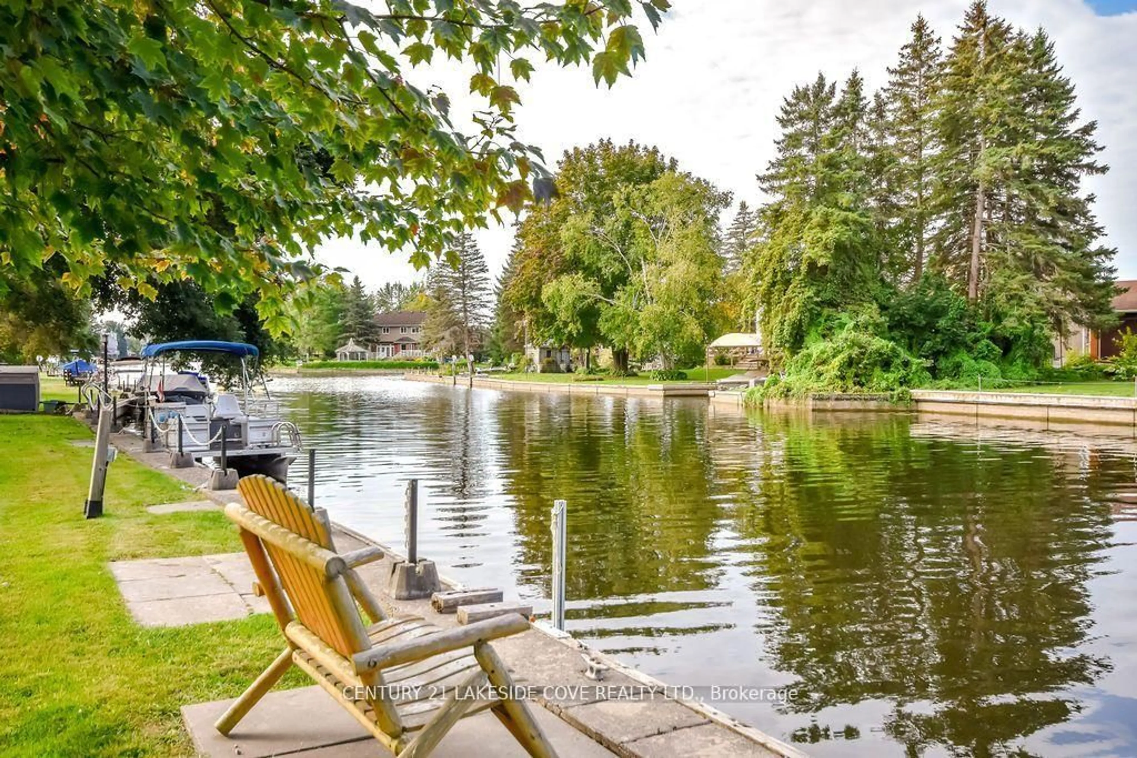 Patio, water/lake/river/ocean view for 70 Laguna Pkwy #Unit #7, Ramara Ontario L0K 1B0