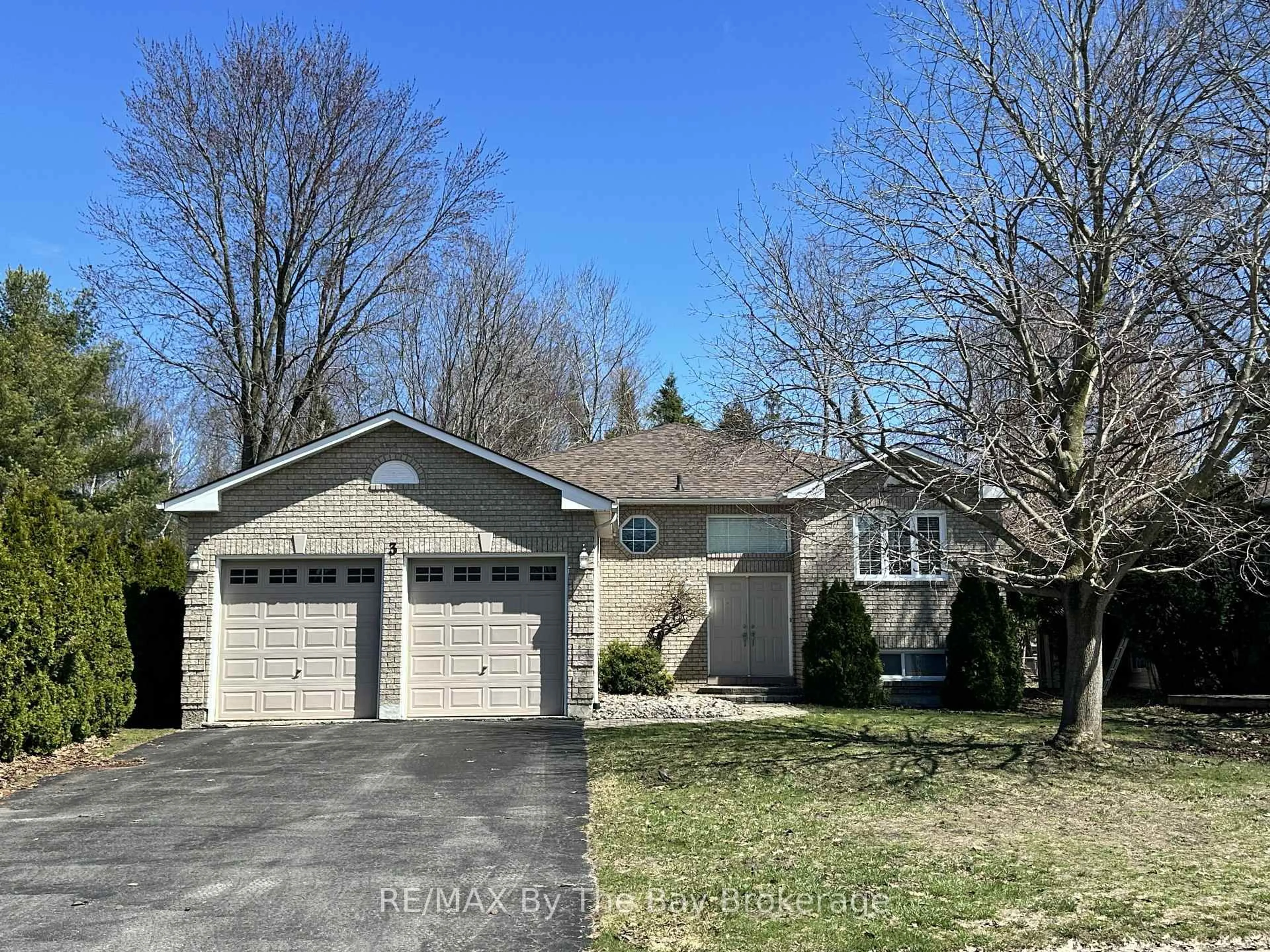 Unknown for 3 Evergreen Cres, Wasaga Beach Ontario L9Z 1B6