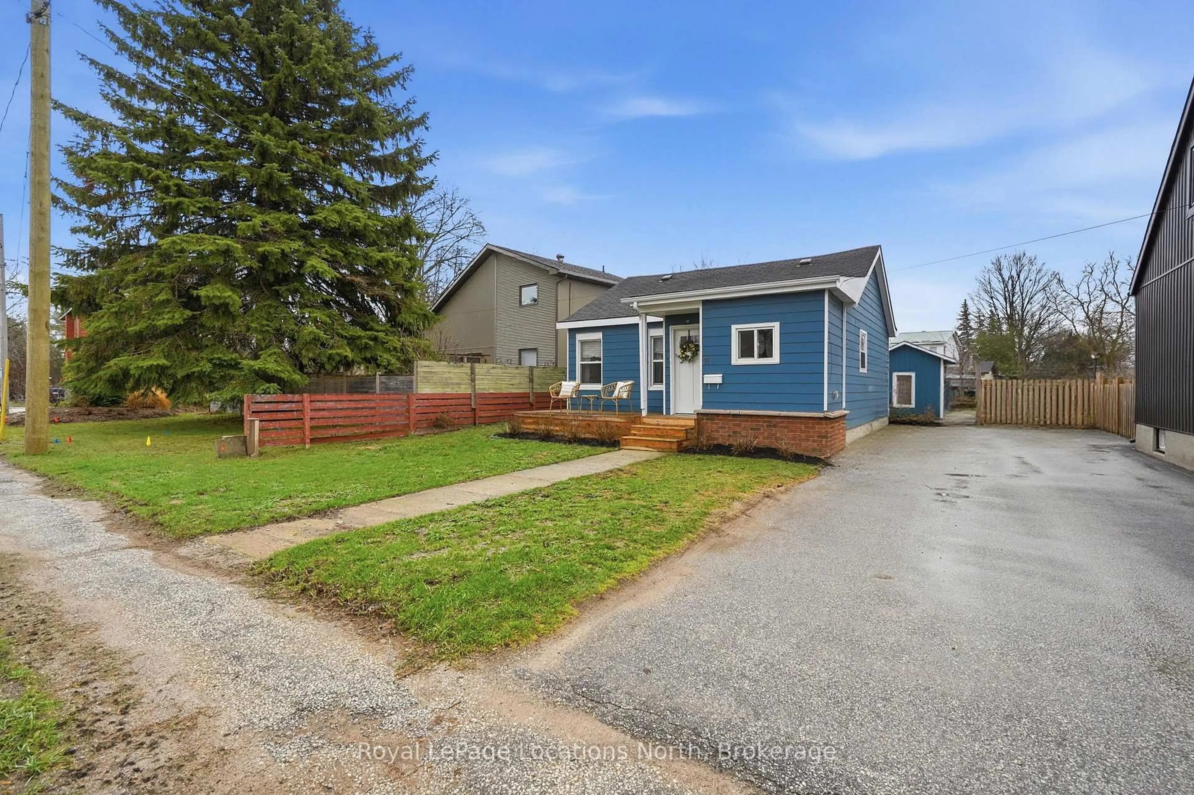 Unknown for 11 Victory Dr, Collingwood Ontario L9Y 2G6