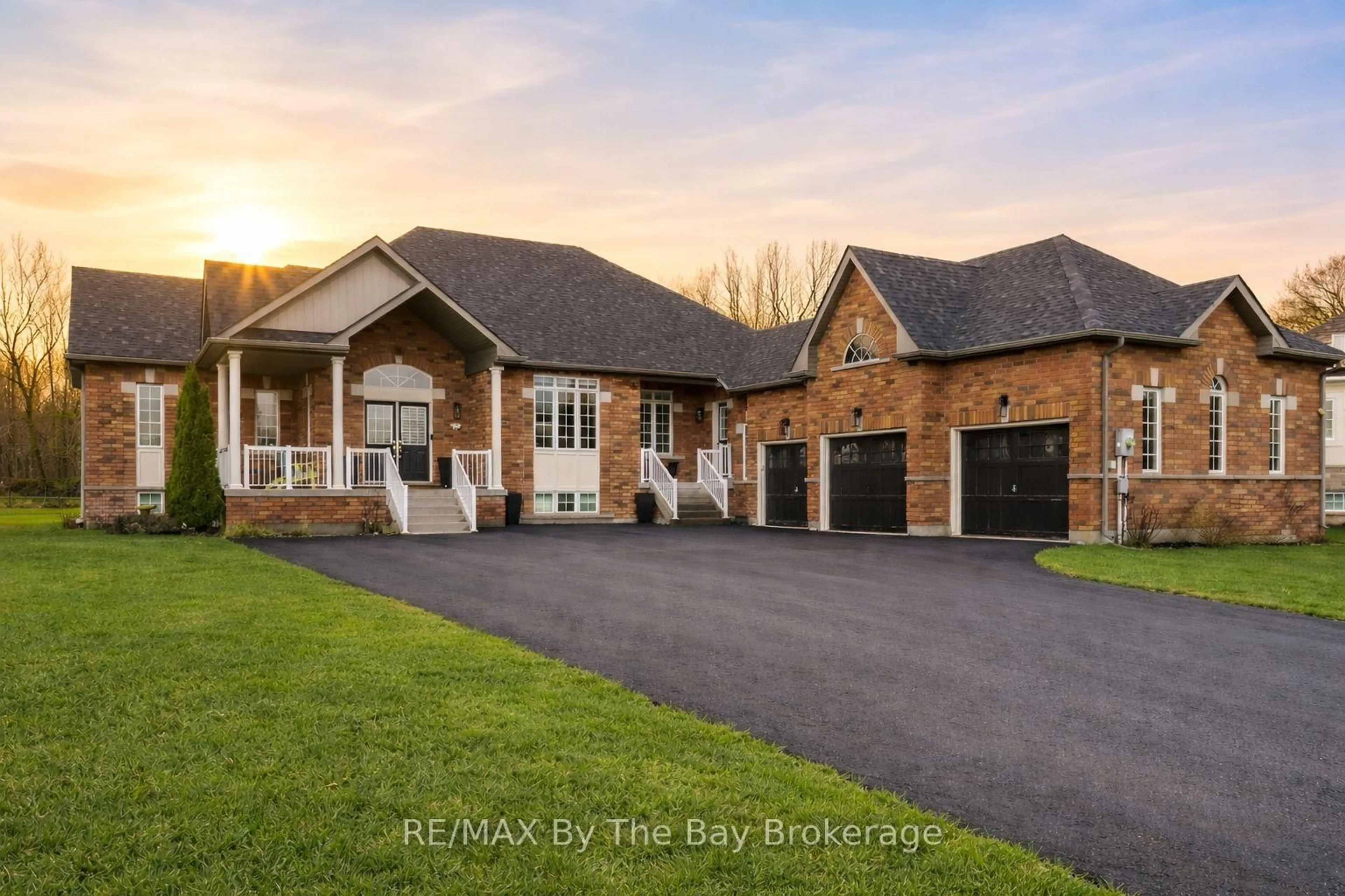 Home with brick exterior material, unknown for 10 Basswood Dr, Wasaga Beach Ontario L9Z 0A9