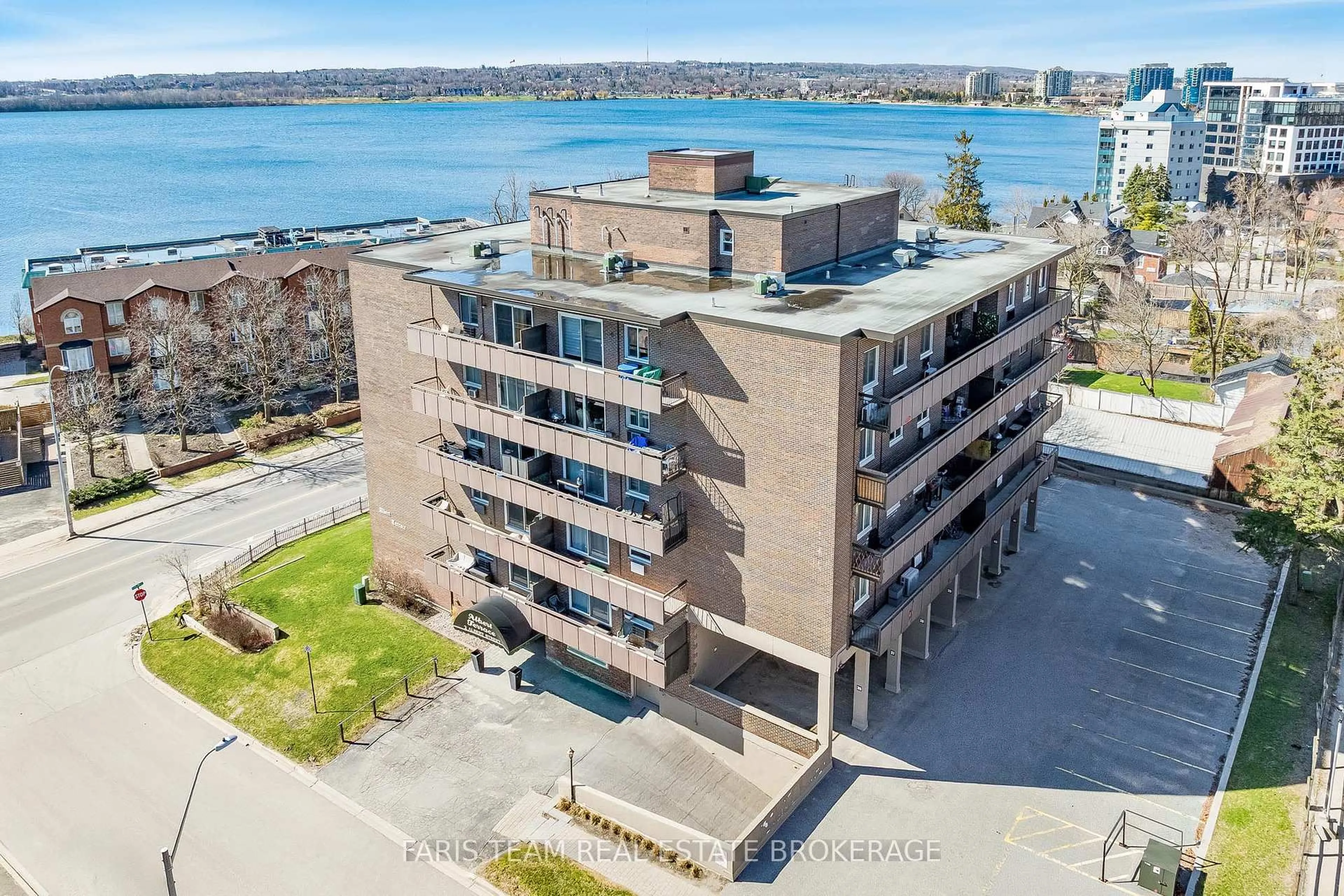 A pic from outside/outdoor area/front of a property/back of a property/a pic from drone, water/lake/river/ocean view for 2 Albert St #48, Barrie Ontario L4M 3S4
