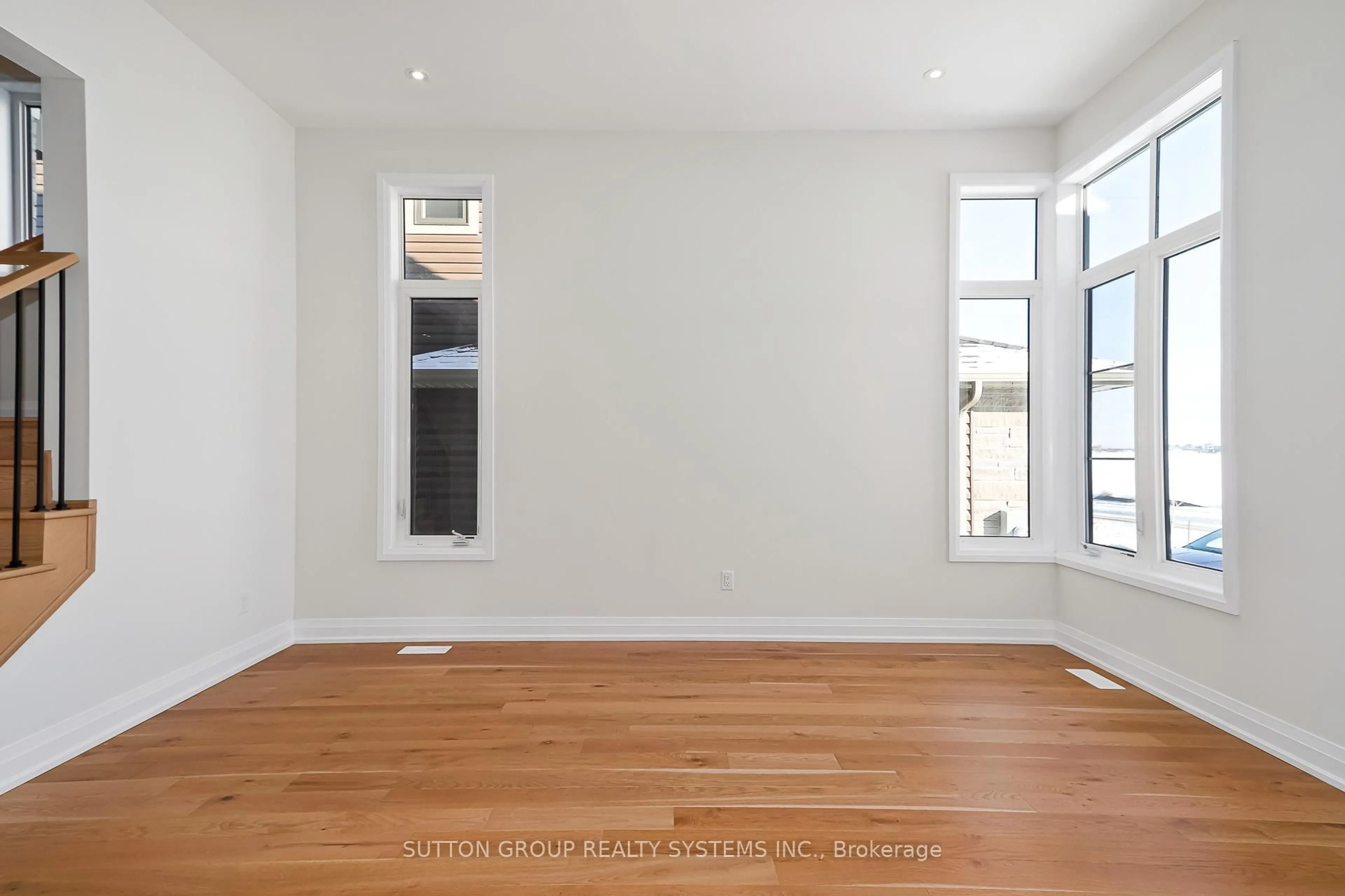 A pic of a room for 11 Sun Valley Ave, Wasaga Beach Ontario L9Z 0N6