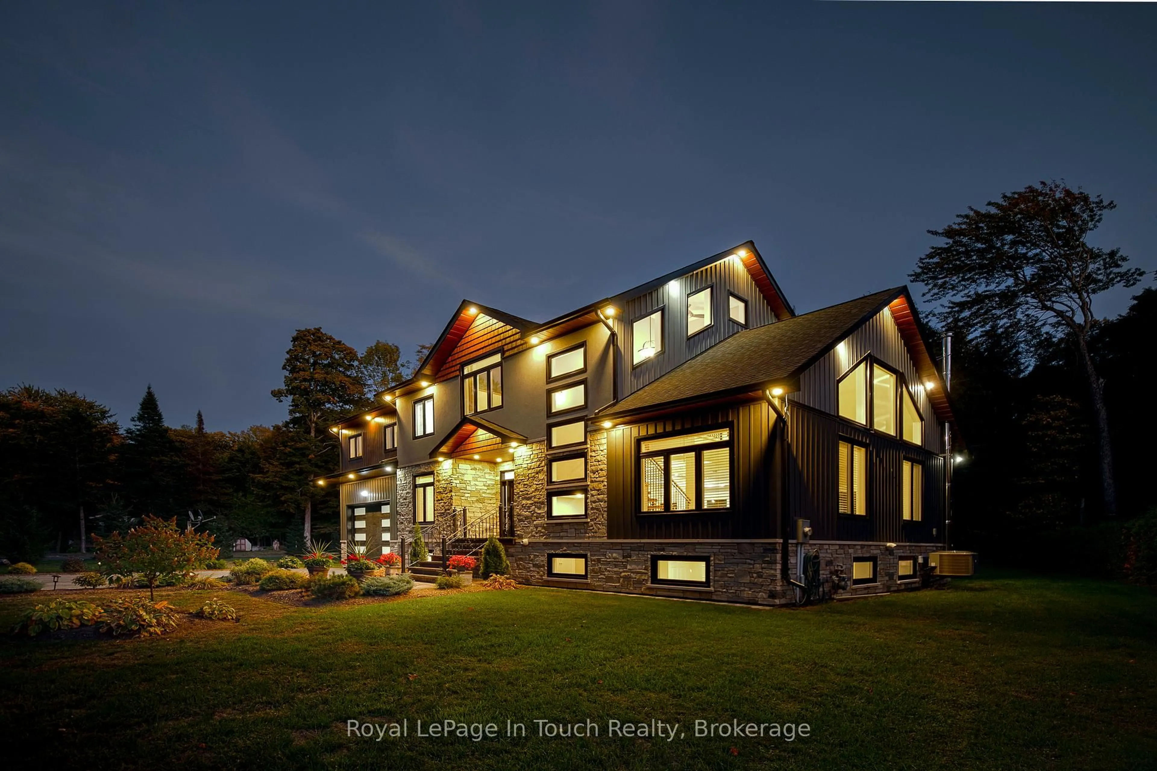 Home with brick exterior material, unknown for 9 Belcourt Cres, Tiny Ontario L9M 0M7