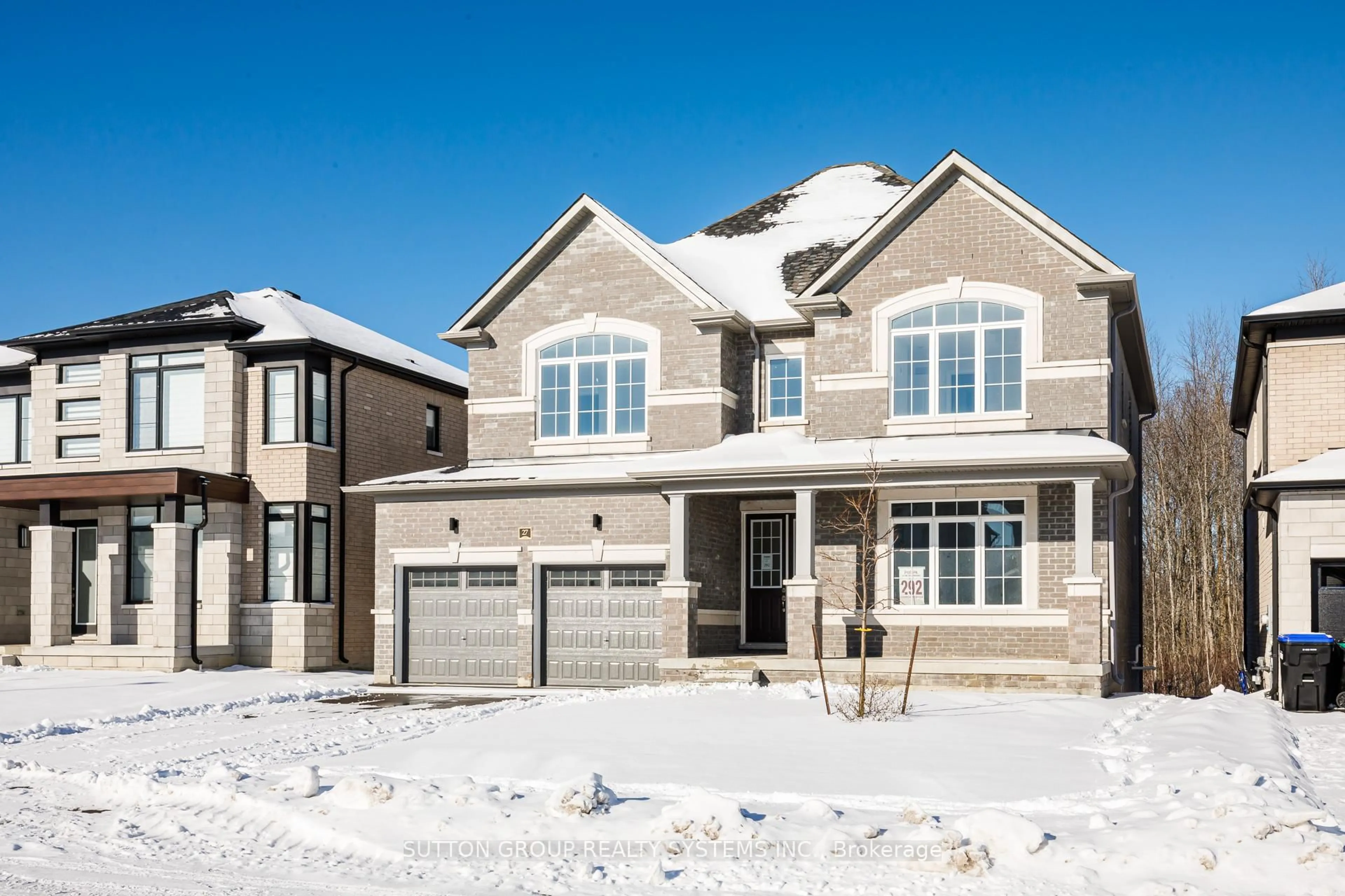 Home with brick exterior material, street for 27 Del Ray Cres, Wasaga Beach Ontario L9Z 0N1