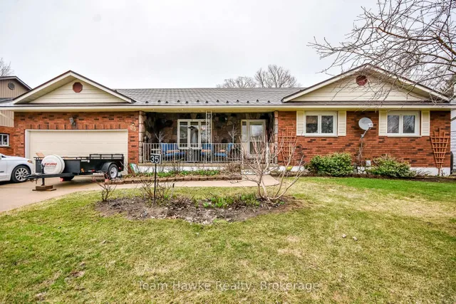 35 Brule St, Penetanguishene 3