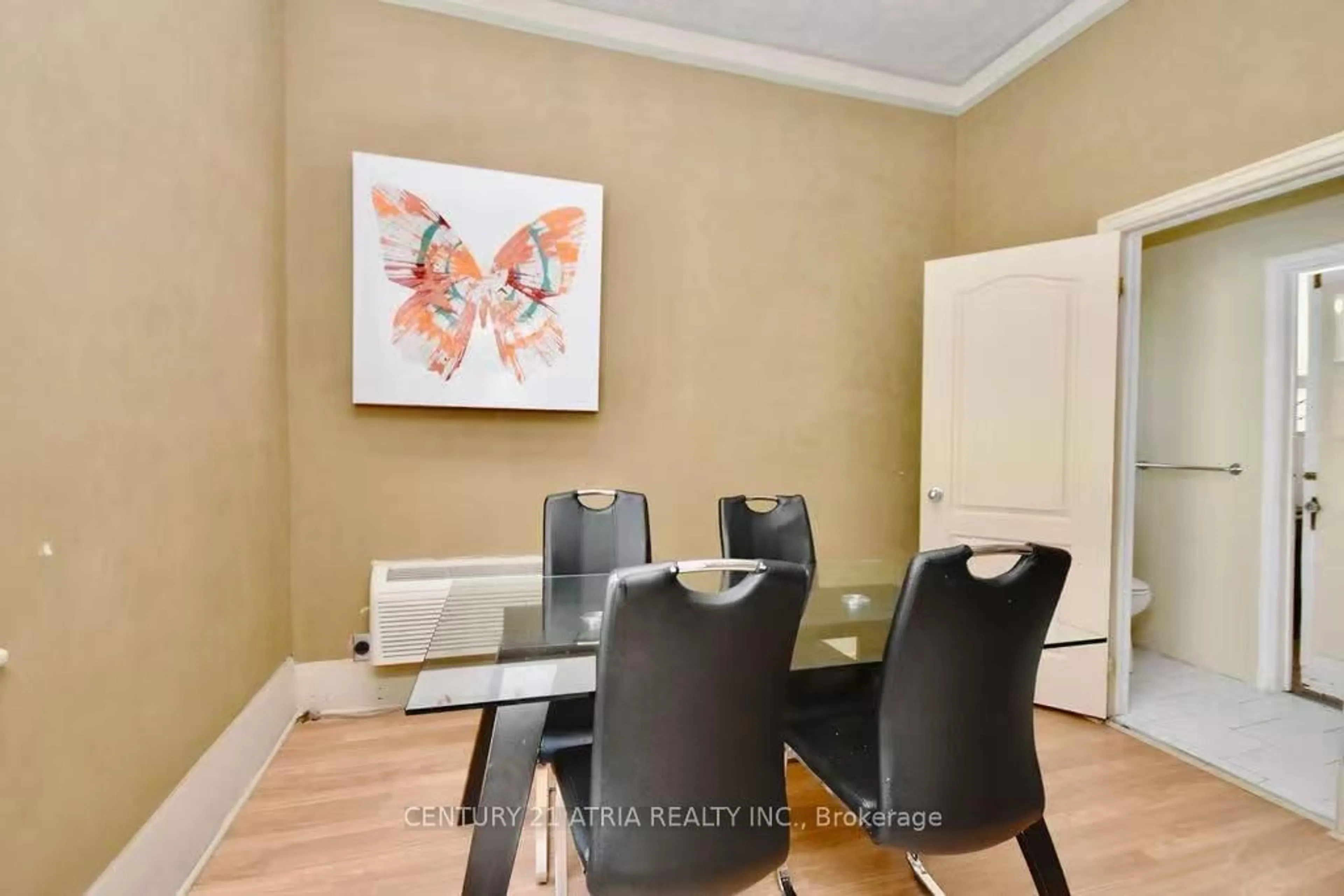 Dining room, wood/laminate floor for 4359 Hepinstall Landing, Severn Ontario L0K 2B0