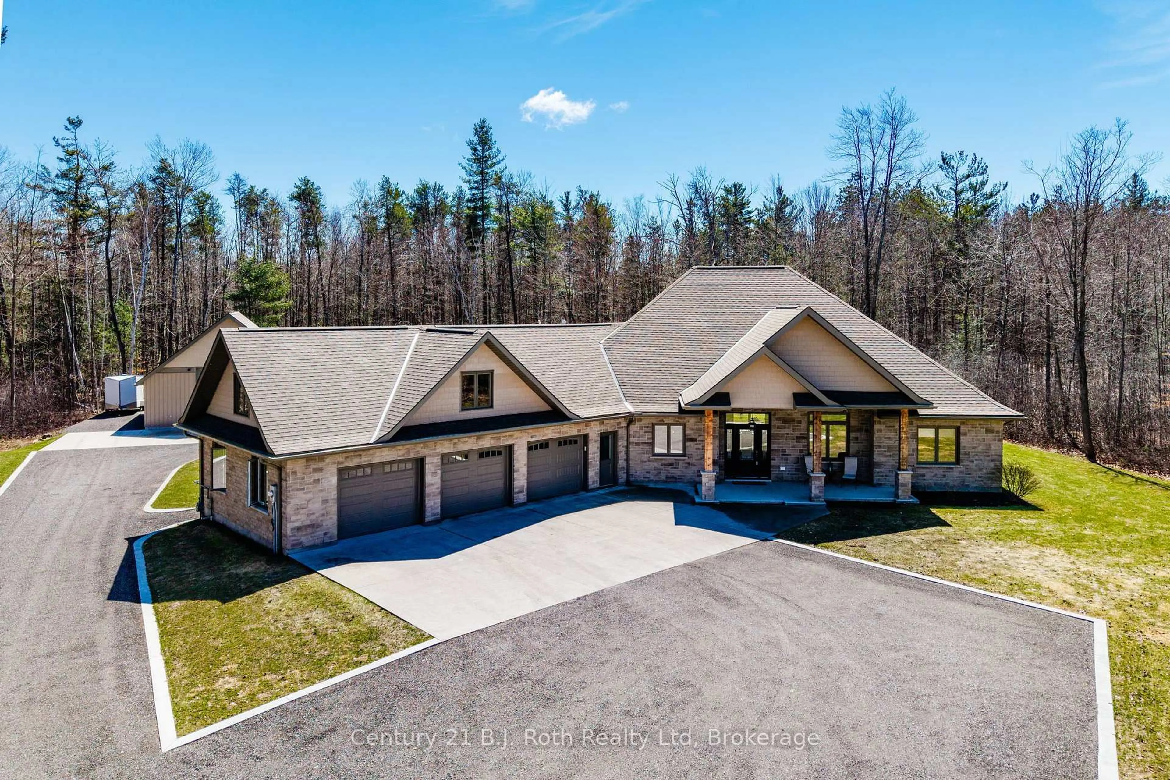 A pic from outside/outdoor area/front of a property/back of a property/a pic from drone, mountain view for 291 8 Concession, Tiny Ontario L0L 2J0