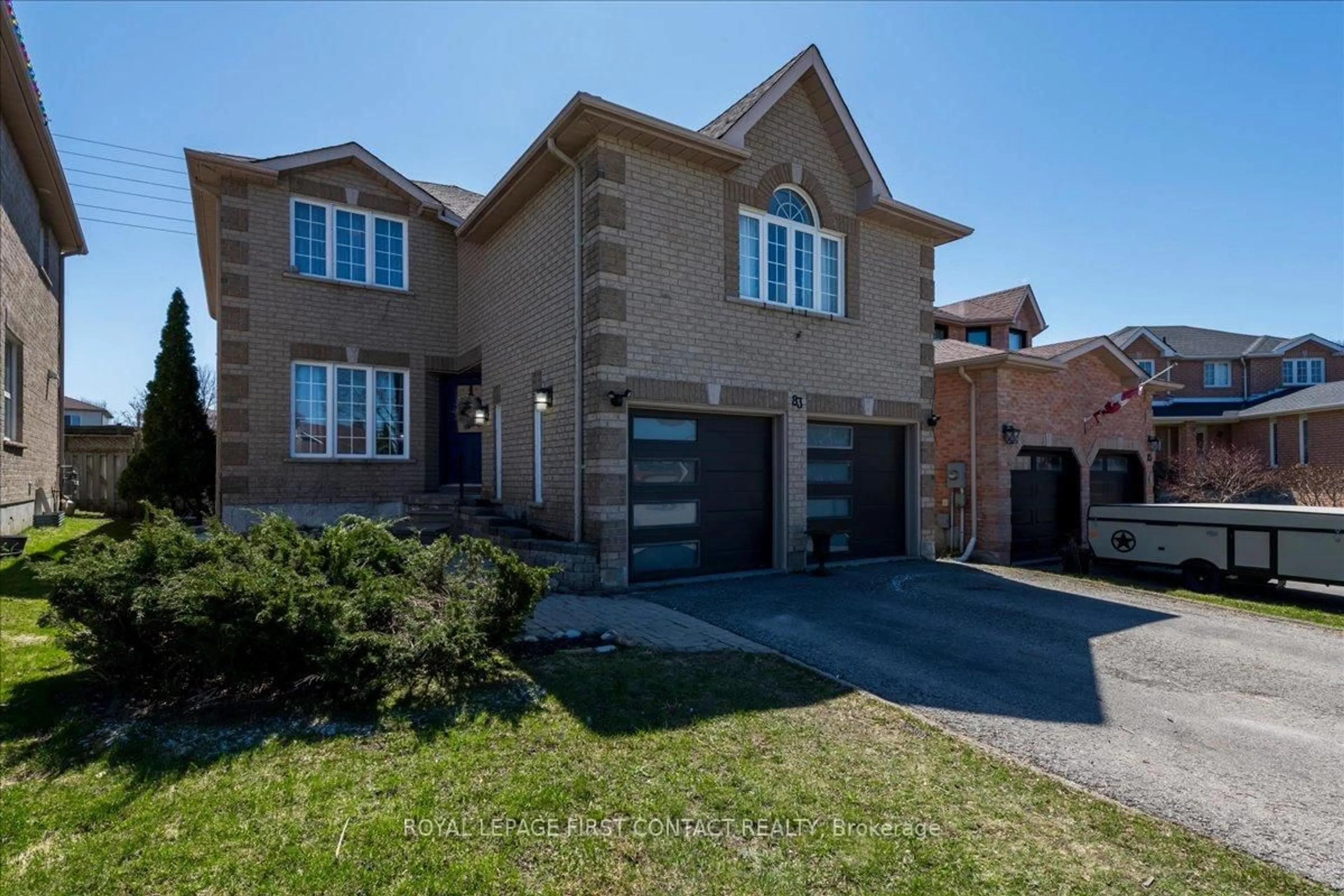 Home with brick exterior material, street for 83 Violet St, Barrie Ontario L4N 9N3