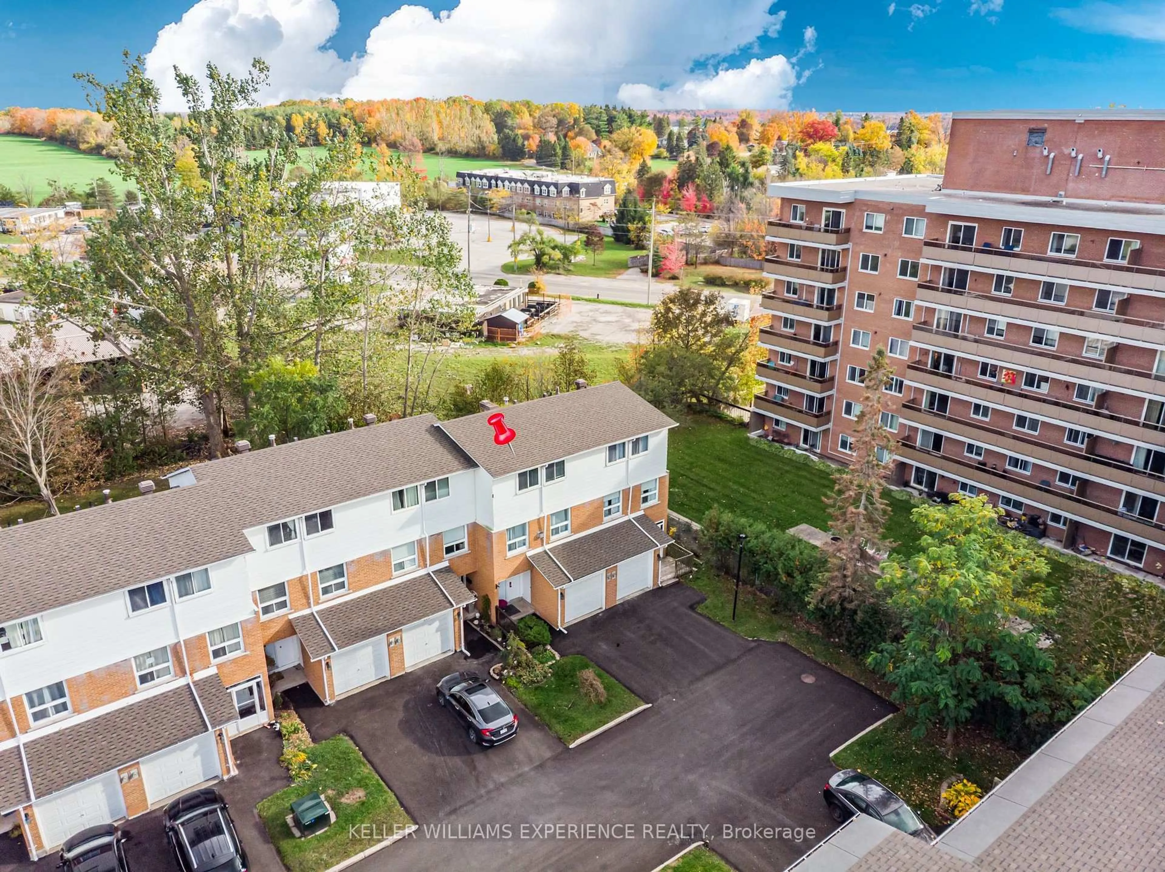 A pic from outside/outdoor area/front of a property/back of a property/a pic from drone, city buildings view from balcony for 237 Steel St #8, Barrie Ontario L4M 2H1