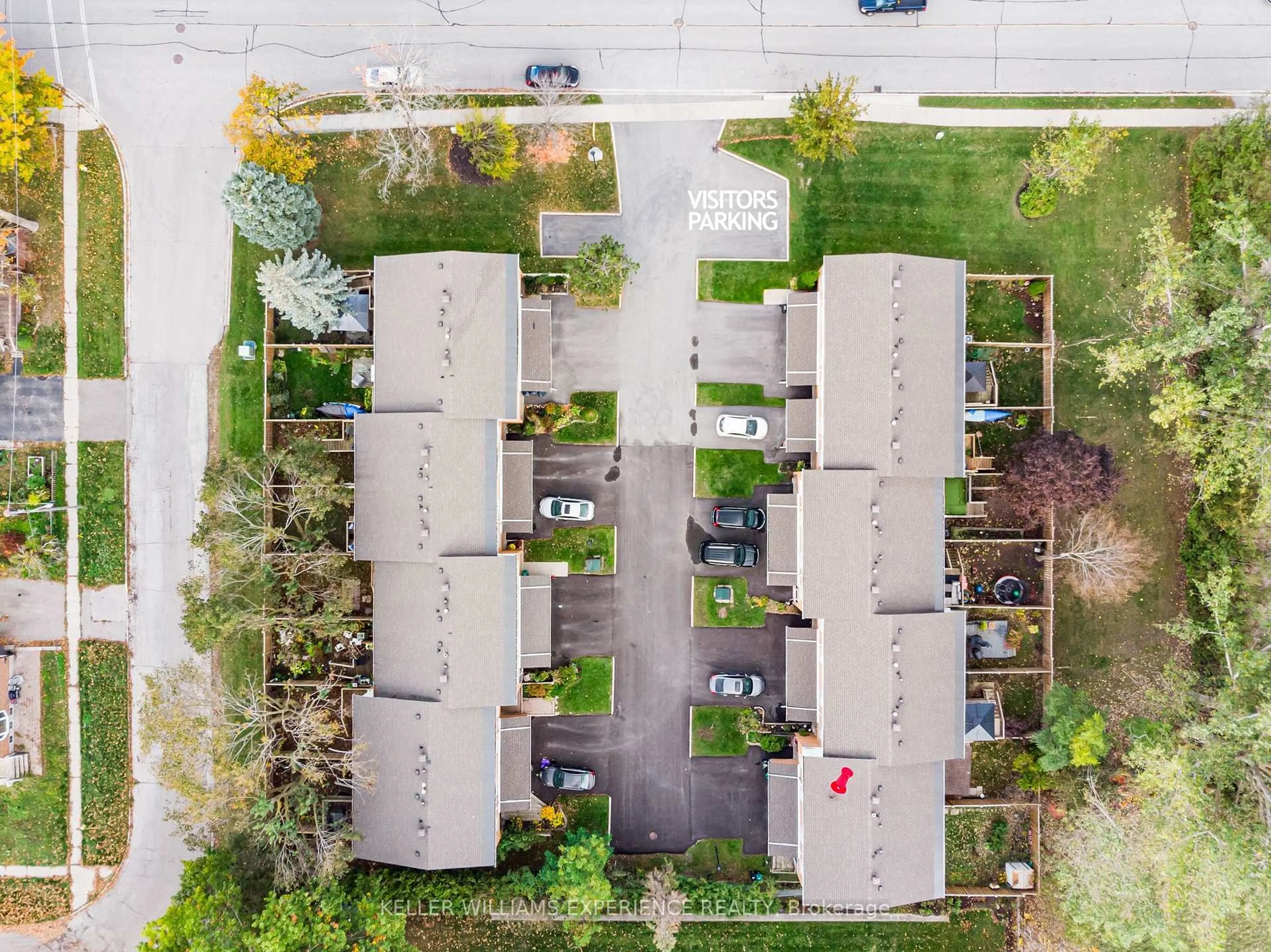 A pic from outside/outdoor area/front of a property/back of a property/a pic from drone, street for 237 Steel St #8, Barrie Ontario L4M 2H1