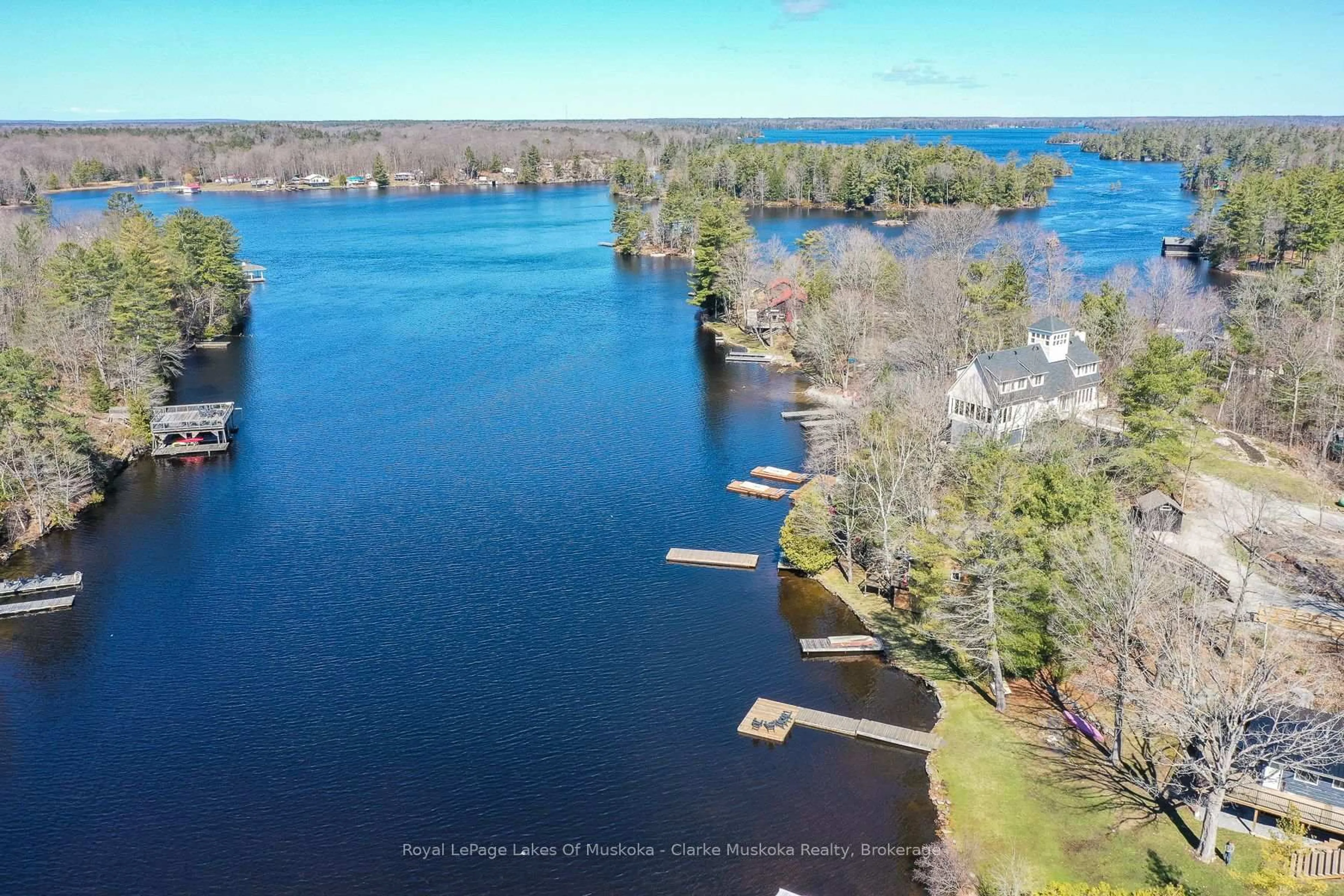 A pic from outside/outdoor area/front of a property/back of a property/a pic from drone, water/lake/river/ocean view for 3258 Loon Lane, Severn Ontario L0K 1S0