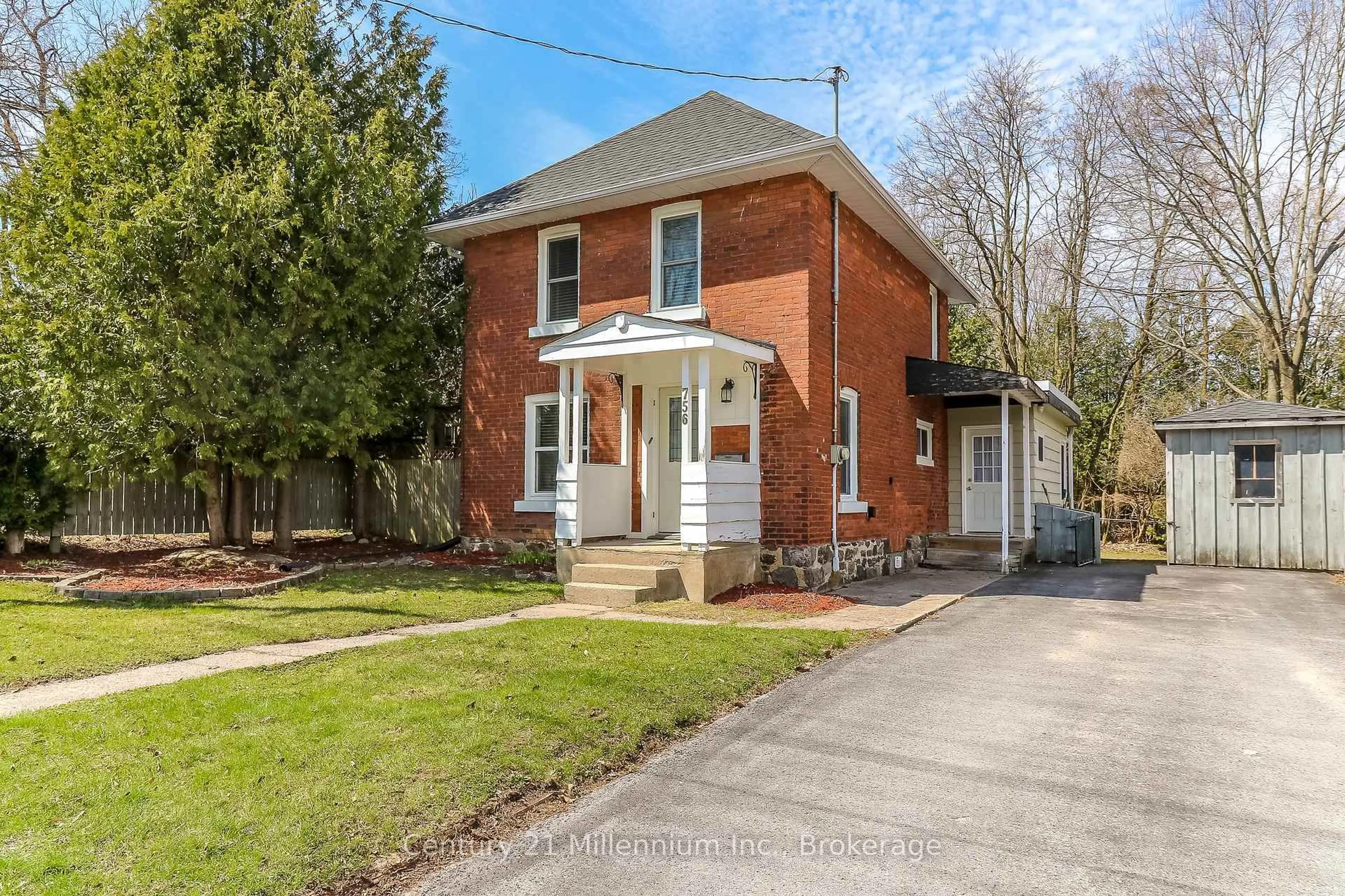 Home with brick exterior material, street for 756 Quebec St, Midland Ontario L4R 1E8