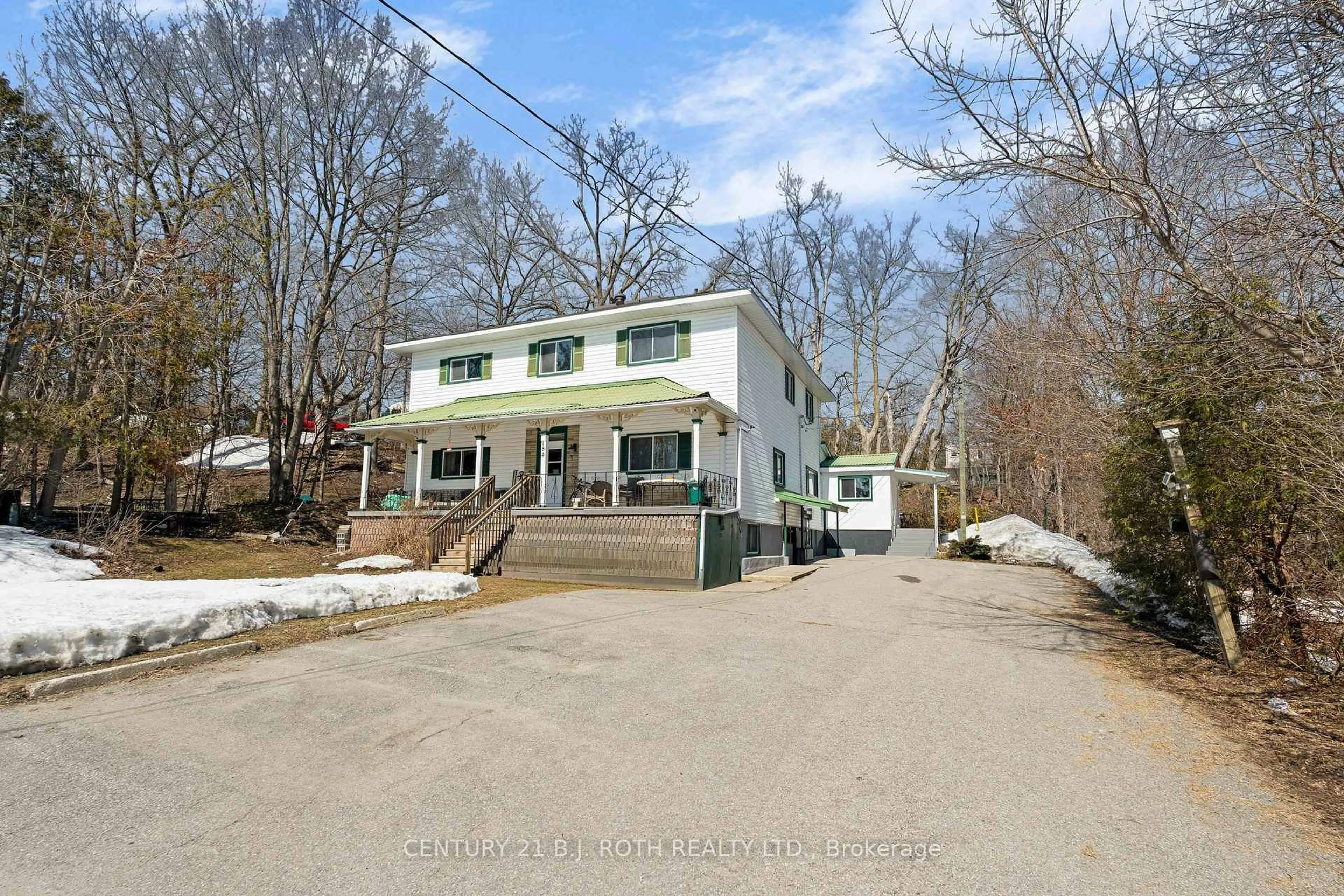 Unknown for 184 Borland St, Orillia Ontario L3V 2C3