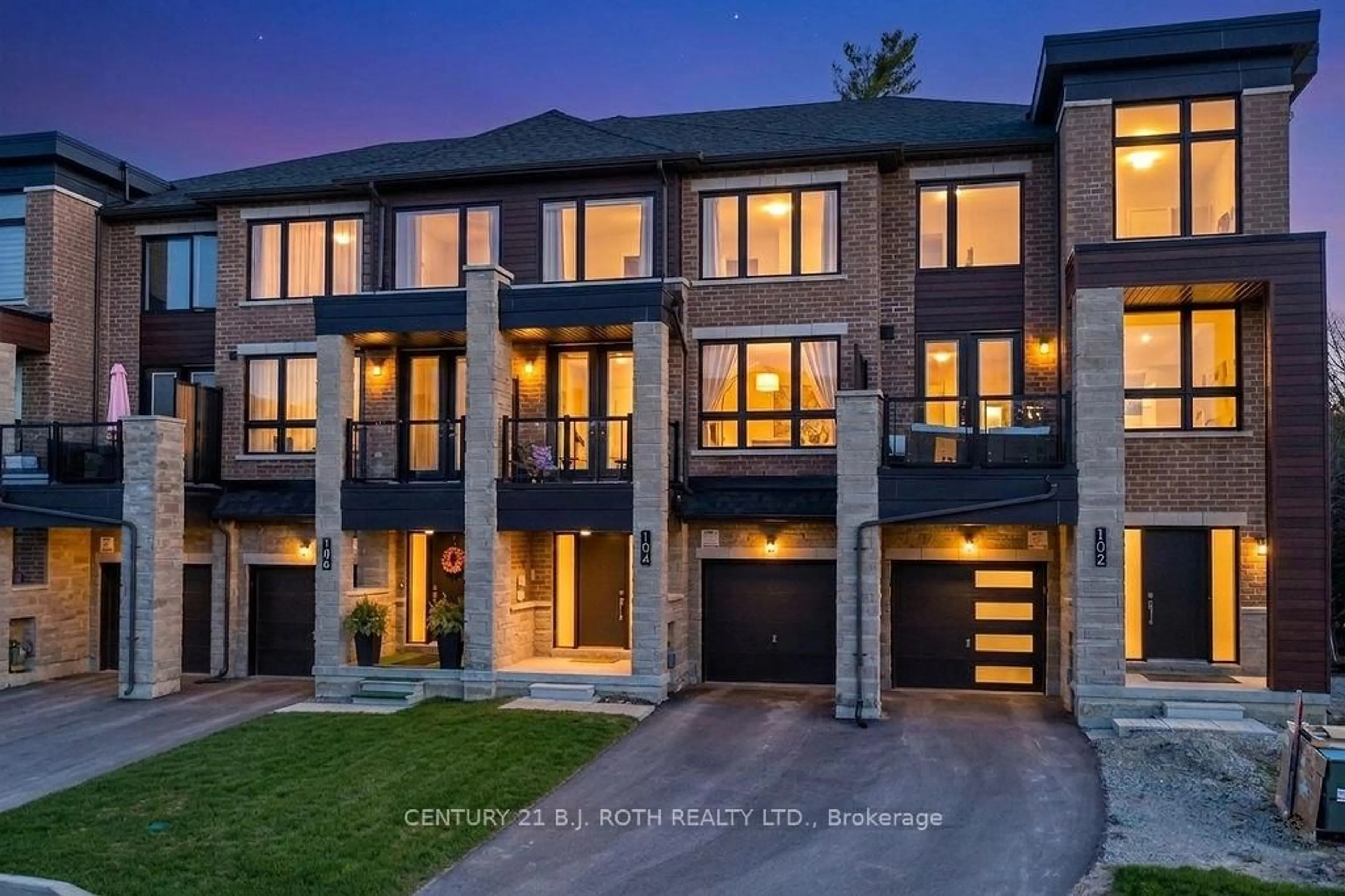 Home with brick exterior material, street for 104 Blue Forest Cres, Barrie Ontario L9J 0N7