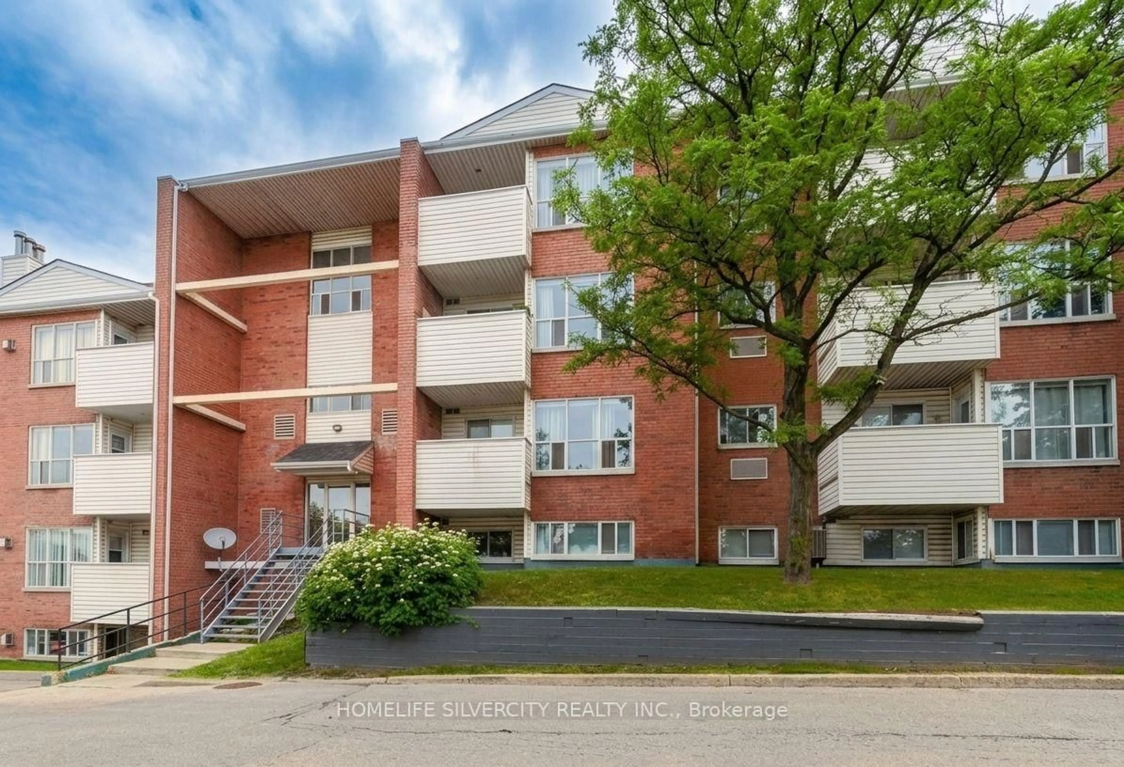 Unknown for 120 Bell Farm Rd #316, Barrie Ontario L4M 6J2