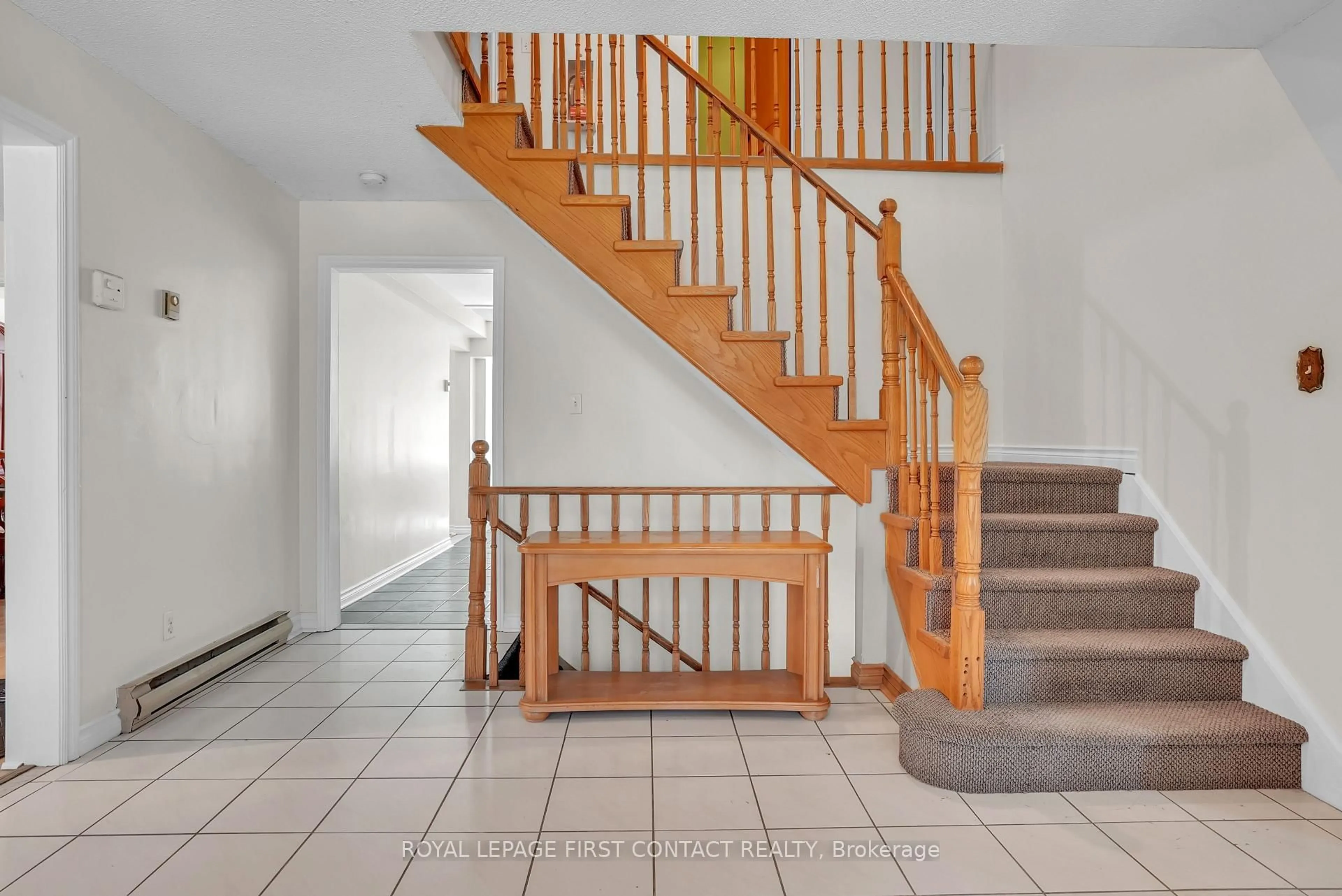 Unknown for 9 Little Lake Dr, Barrie Ontario L4M 7B9